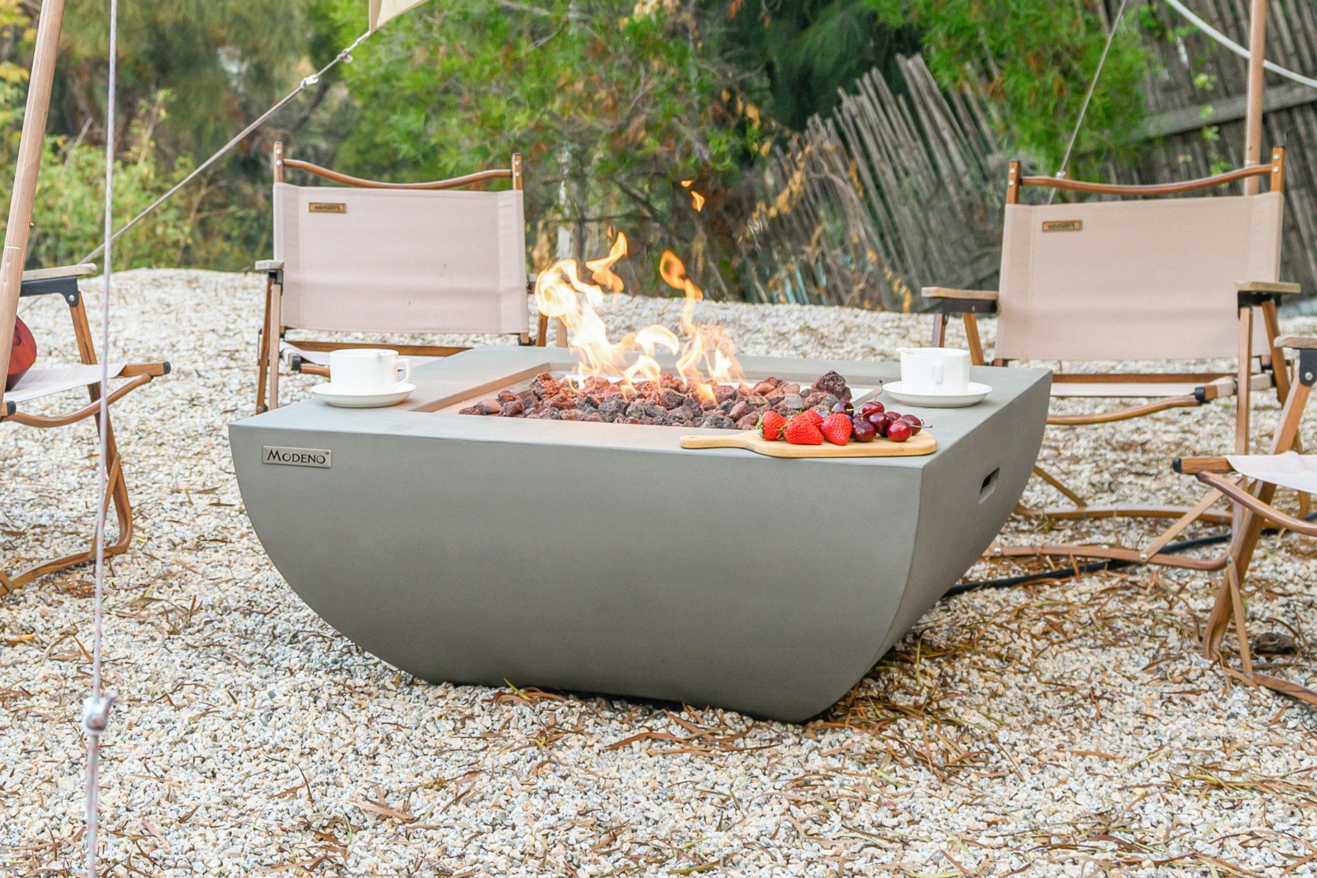 ELEMENTI Feuertisch Westport Feuerstelle aus Beton - Komplett-Set mit Zubehör, (SET, 1-St., inkl. mehreren Komponenten), Beton,(86x86x36cm)