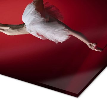 Posterlounge Acrylglasbild Editors Choice, Tänzerin auf Rot, Fotografie
