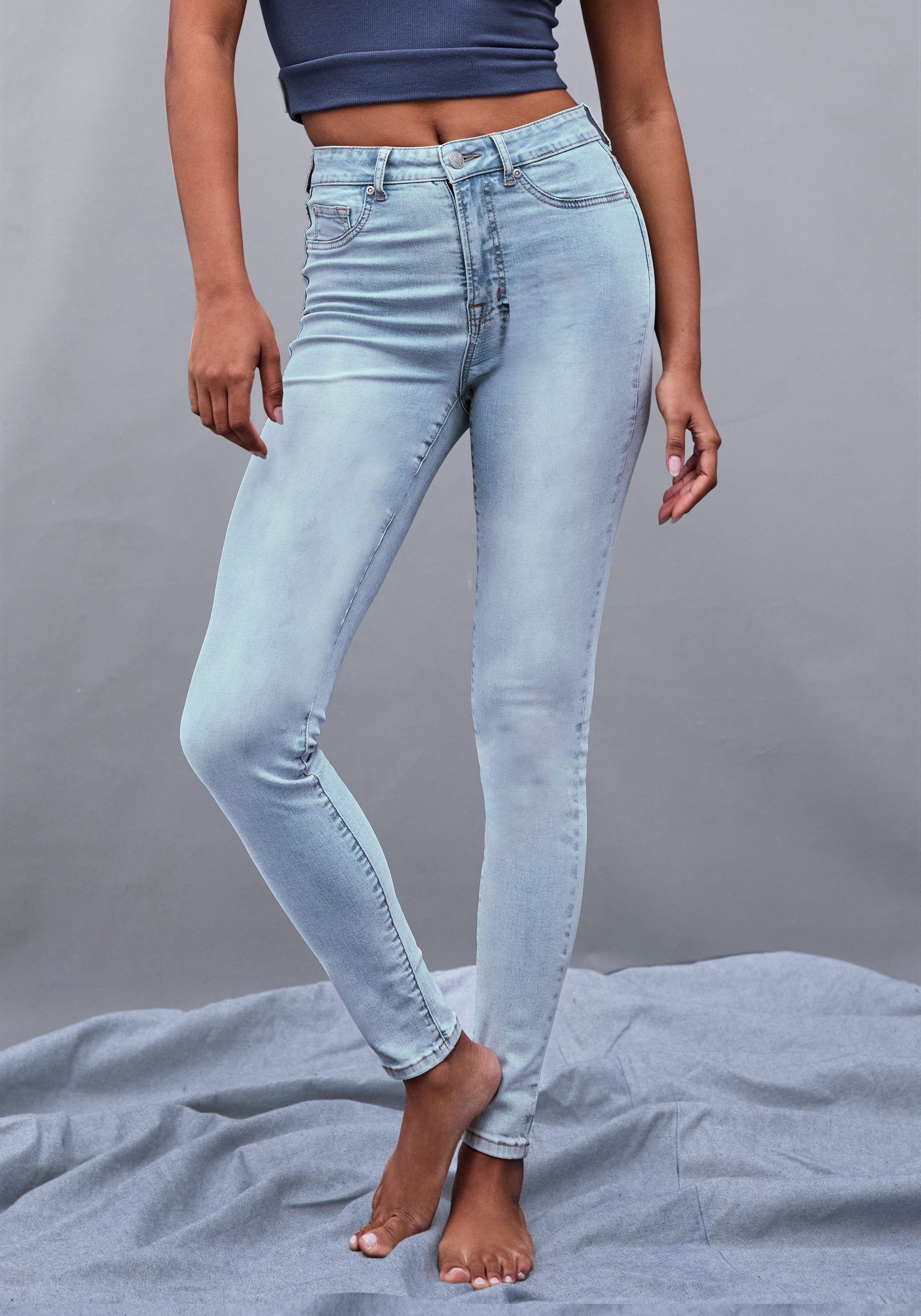 LASCANA Jeansjeggings mit Stretch-Anteil in Röhrenform günstig online kaufen