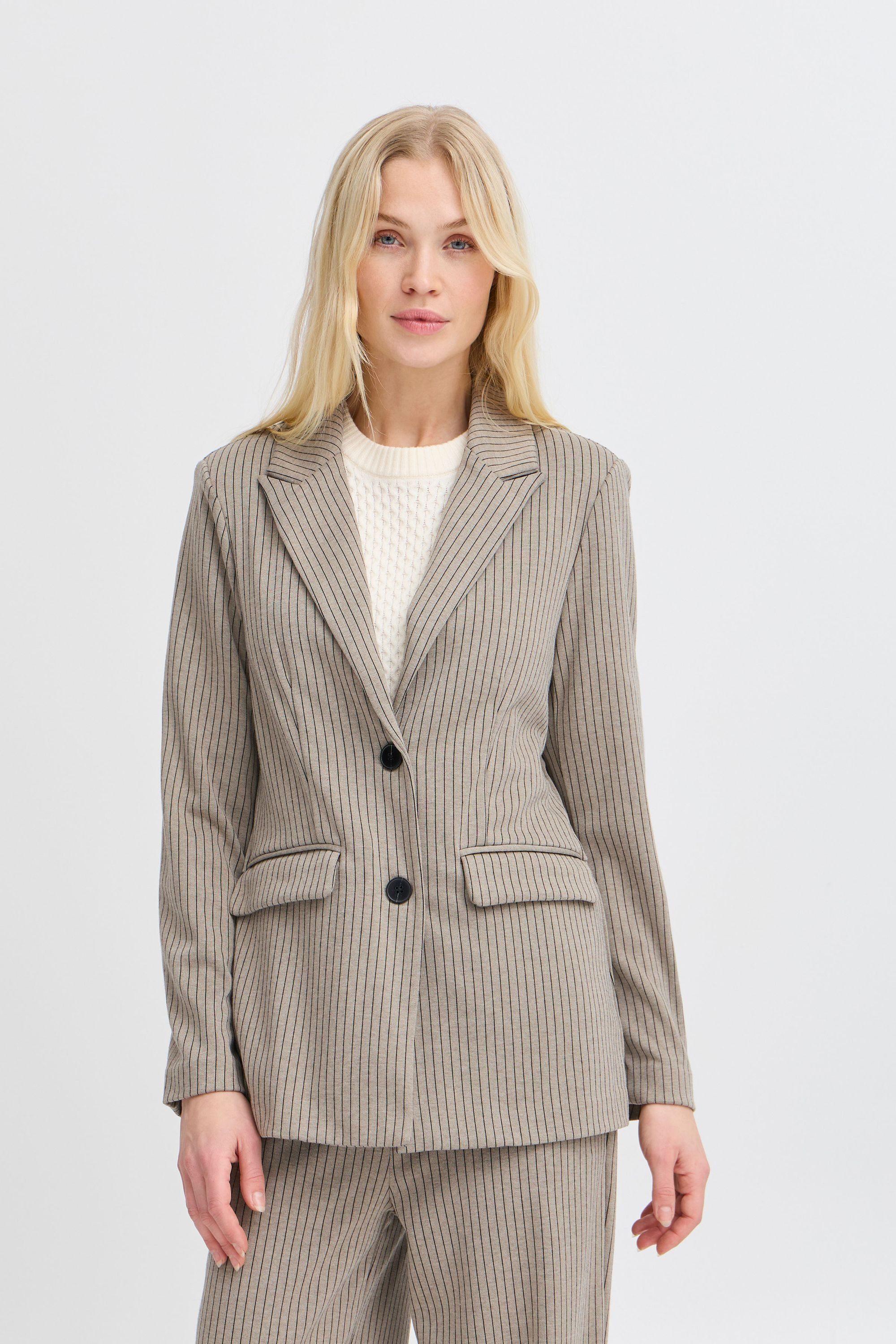 Kurzblazer BYROWAN LONG BLAZER -