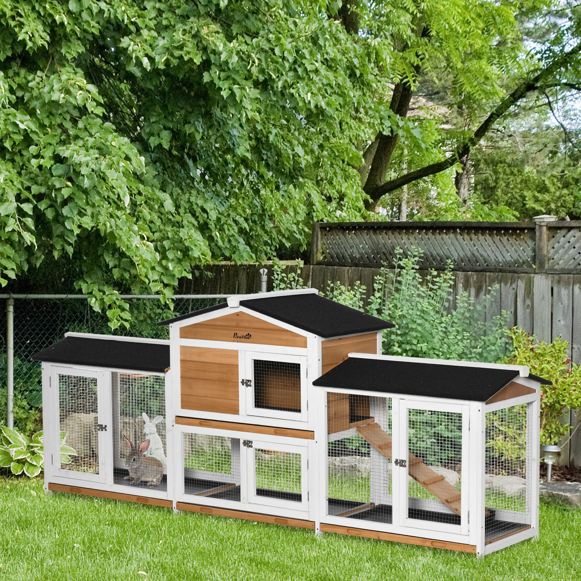 PawHut Kleintierstall Hasenstall 2 Etagen aus Holz, Kaninchenstall mit Rampe, für Garten, Weiß
