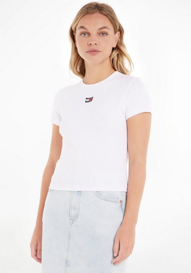 Tommy Jeans T-Shirt TJW BBY RIB XS BADGE mit Logo-Badge