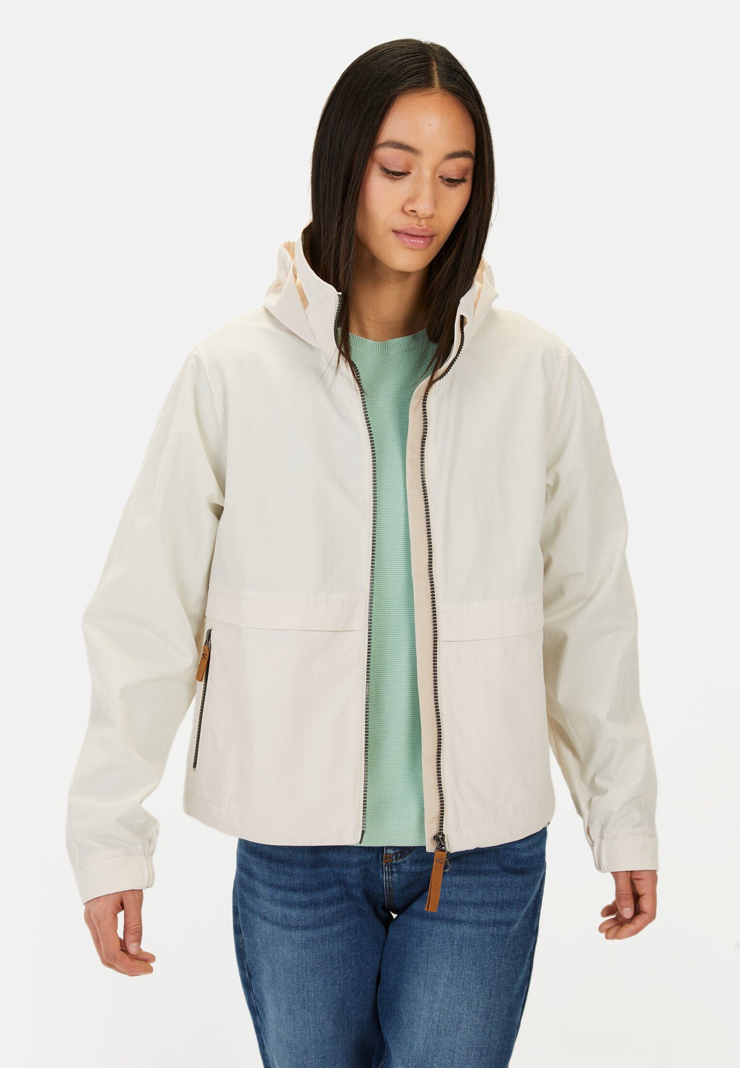 Sommerjacke mit verstaubarer Kapuze