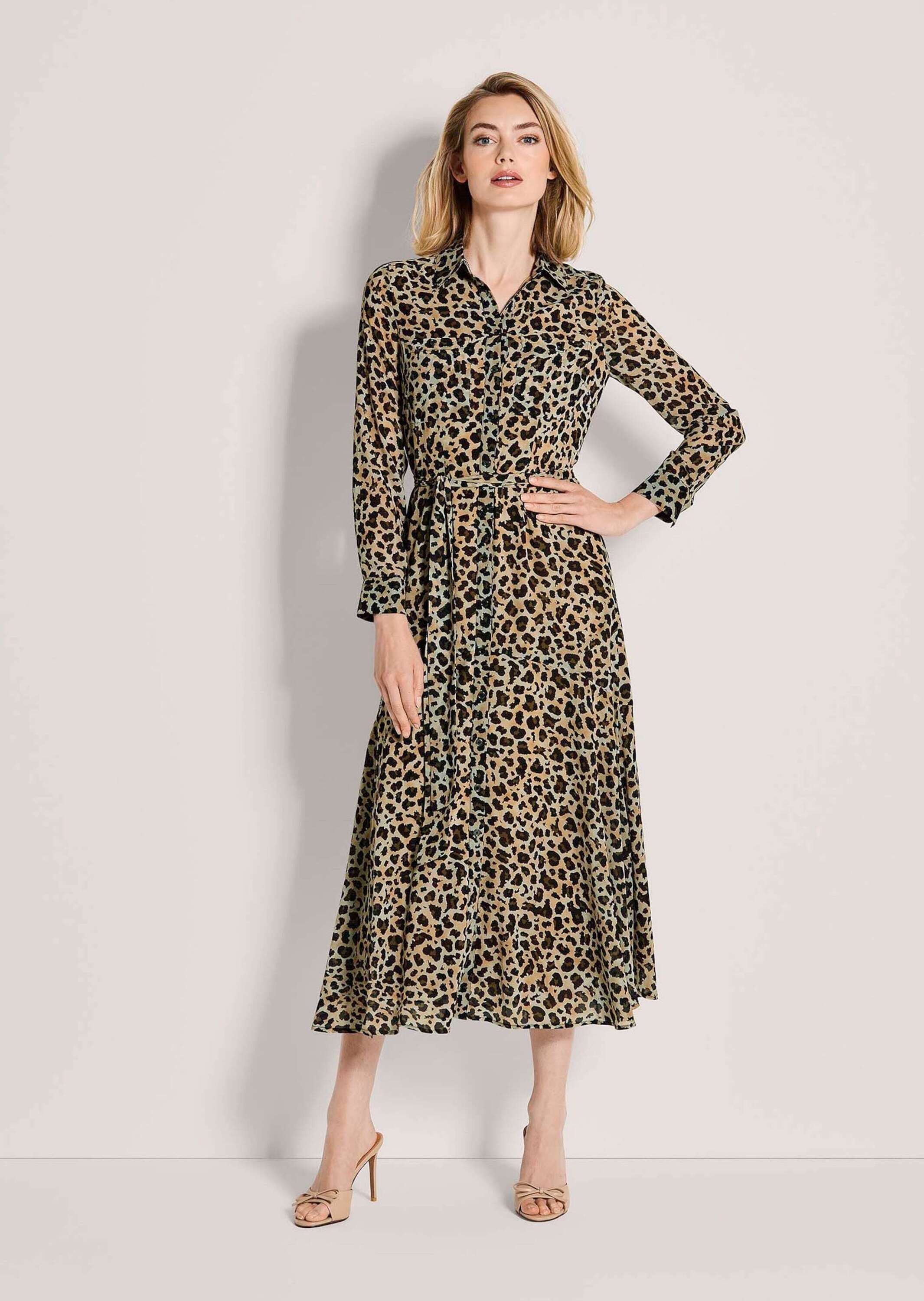 MADELEINE Maxikleid Druckkleid mit Leo-Muster Midikleid mit Hemdkragen, Bin günstig online kaufen