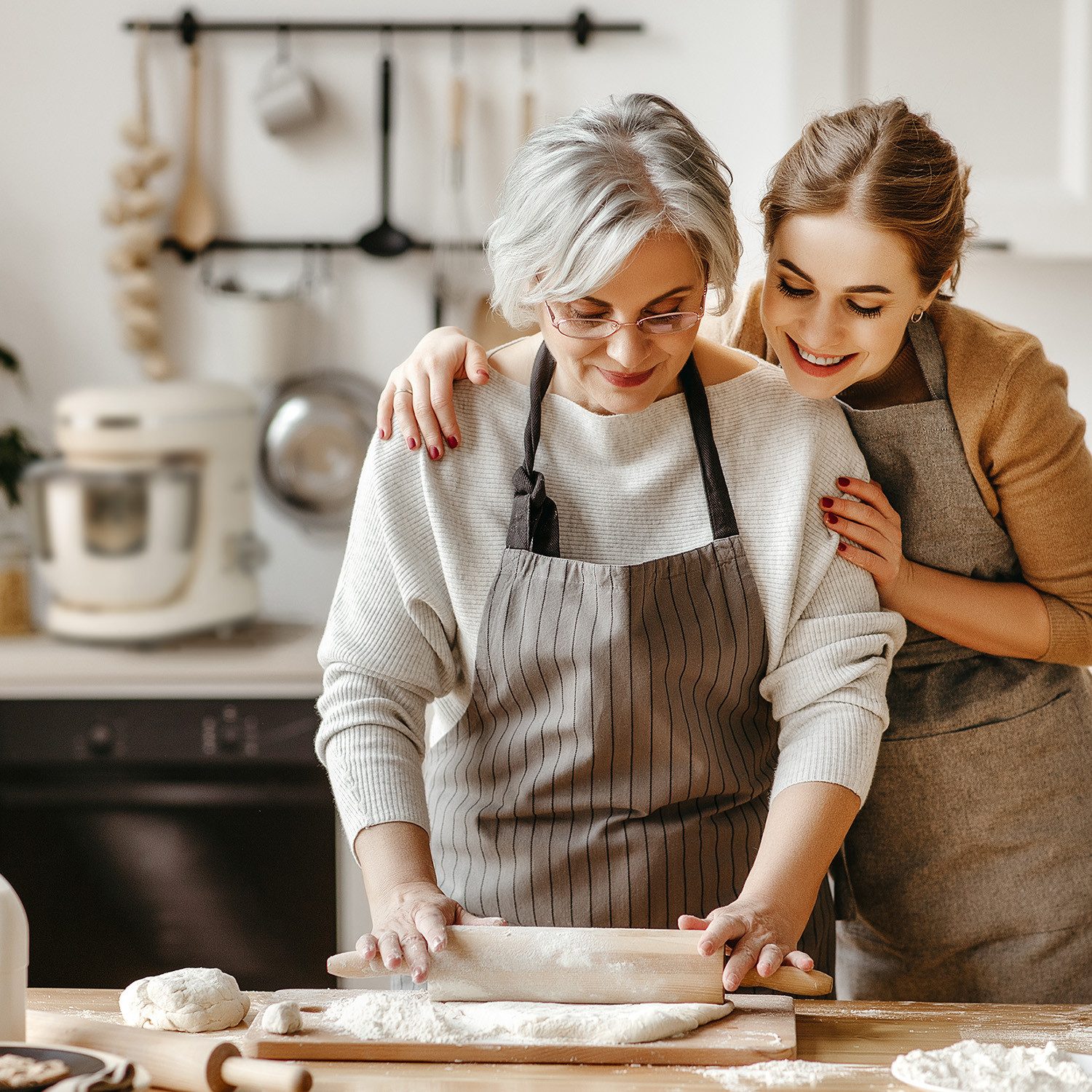 Klarstein Küchenmaschine mit Kochfunktion, 1200 W, 4 l Schüssel, Küchenmaschine Knetmaschine Teigmaschine Teigknetmaschine Standmixer