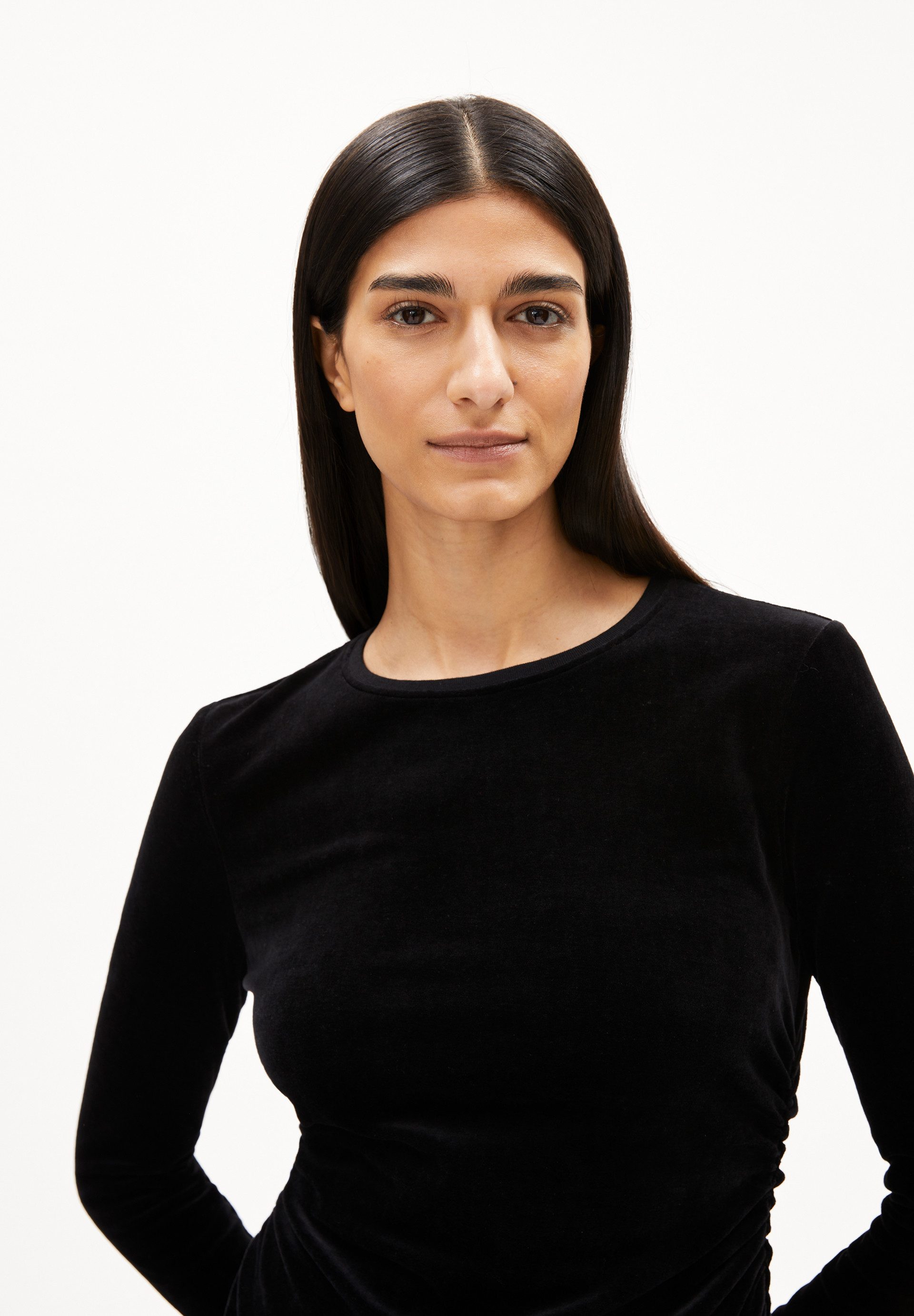 Armedangels Longsleeve ADAAJA LORA VELVET Longsleeve aus Bio-Baumwoll Mix Slim Fit
