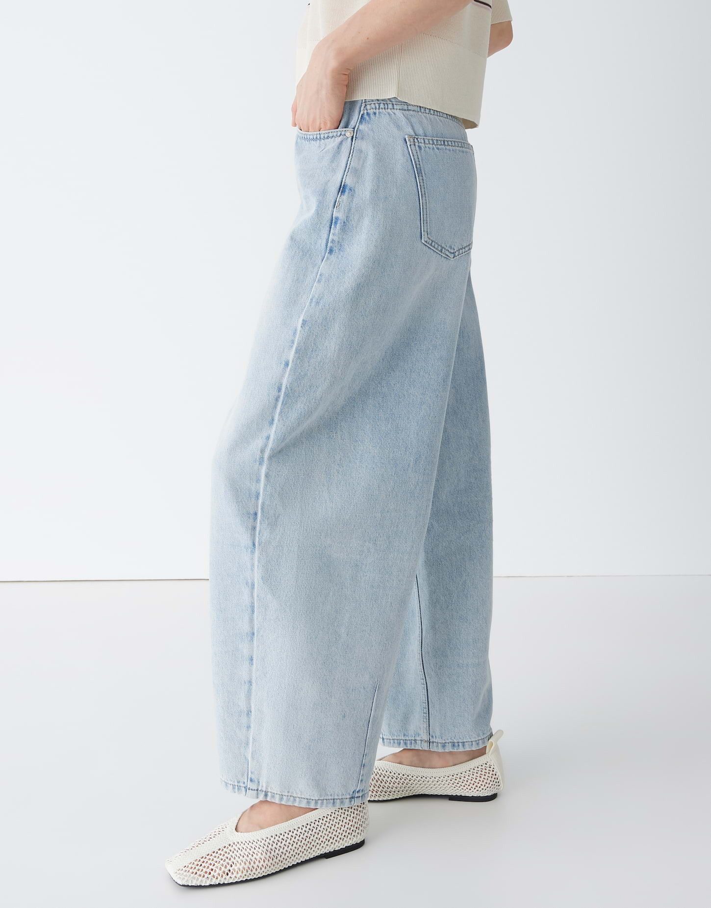 OPUS Relax-fit-Jeans Barrel Jeans aus Baumwolle Mid Rise Crinkle-Effekte, 5-Pocket-Design – Bild 5 von 5