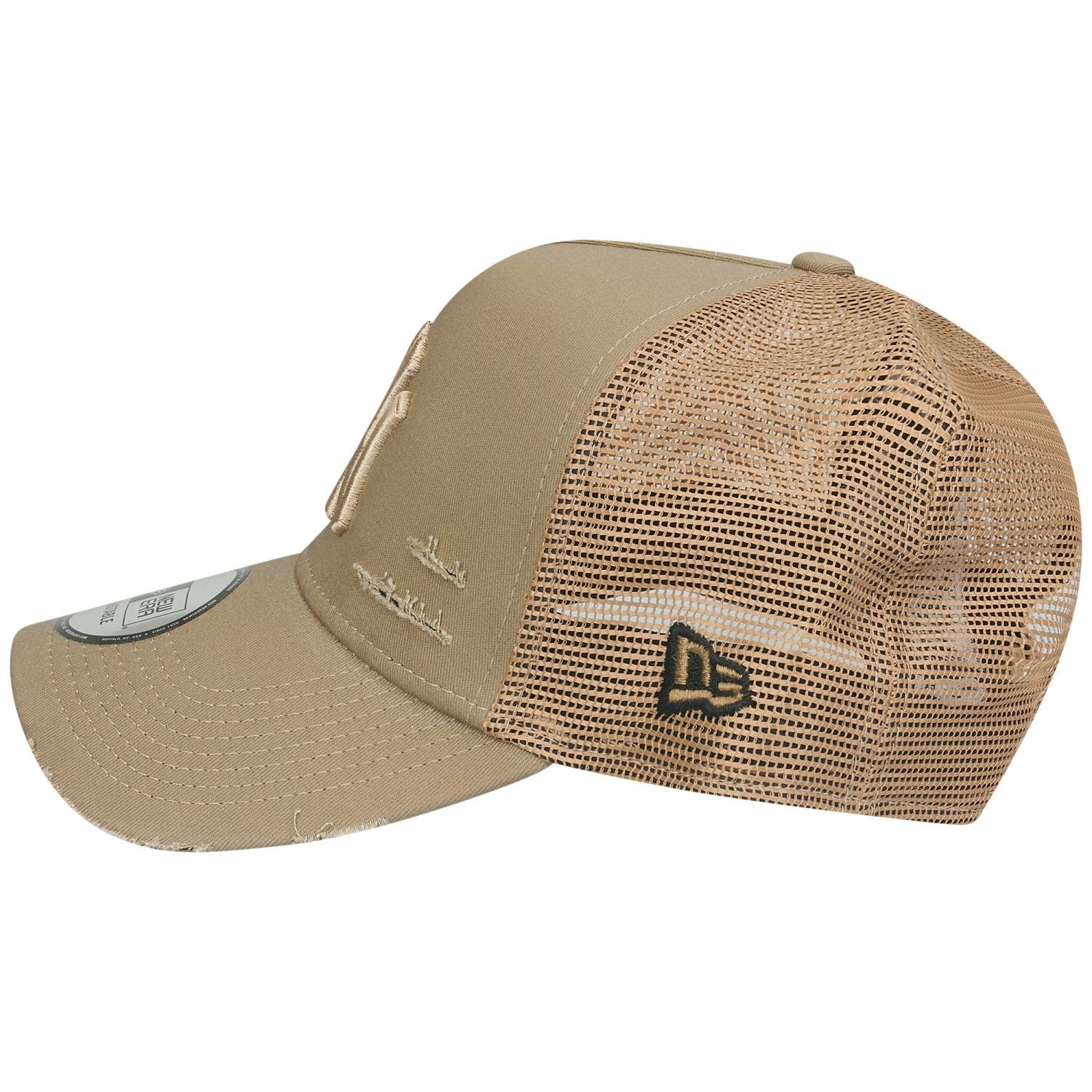 New Era Trucker Cap Trucker DISTRESSED New York Yankees
