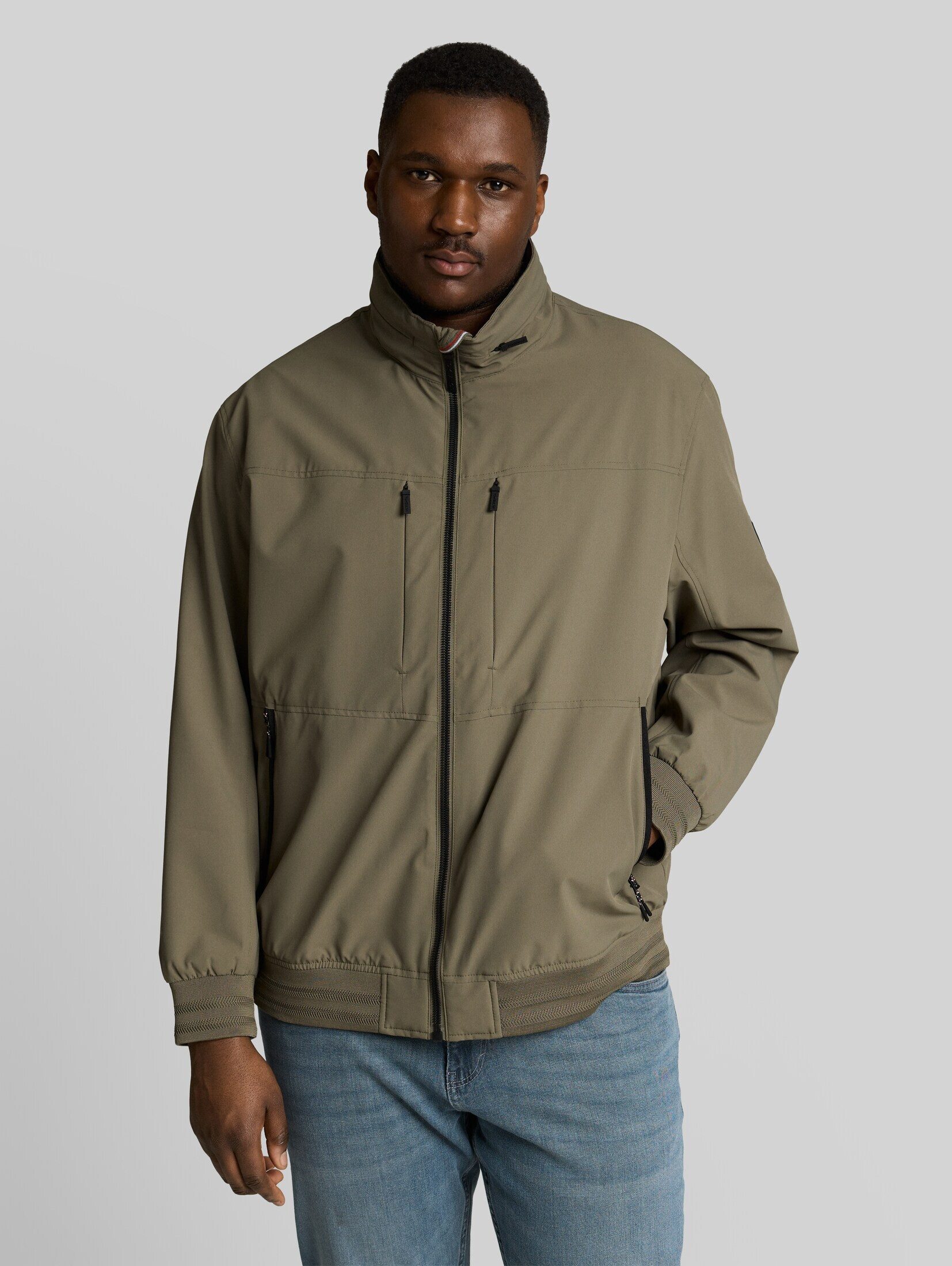 TOM TAILOR PLUS Outdoorjacke Jacken Plus Size - Blouson Jacke mit verstaubarer Kapuze