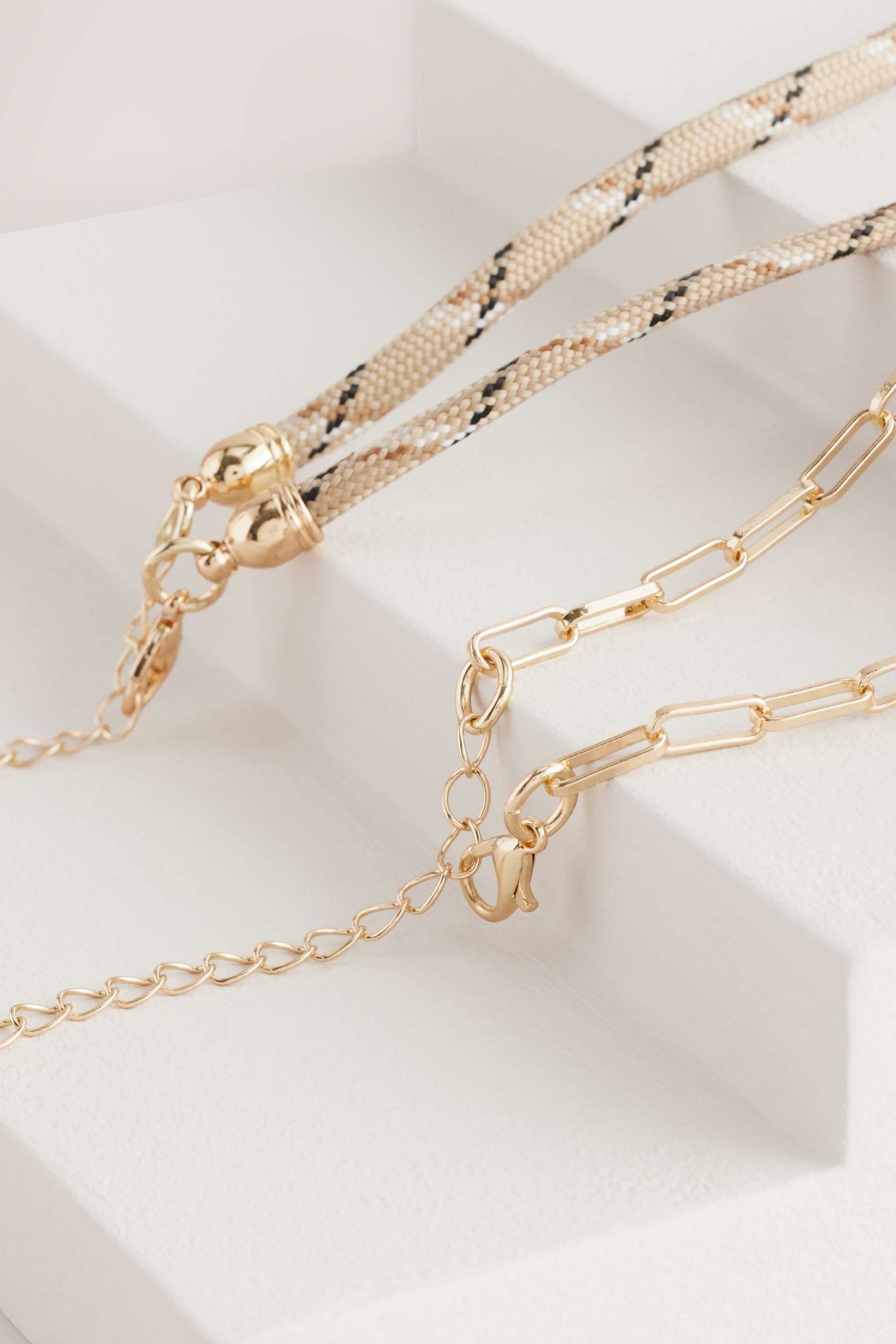 Next Kette mit Anhänger Halskette Bunge...