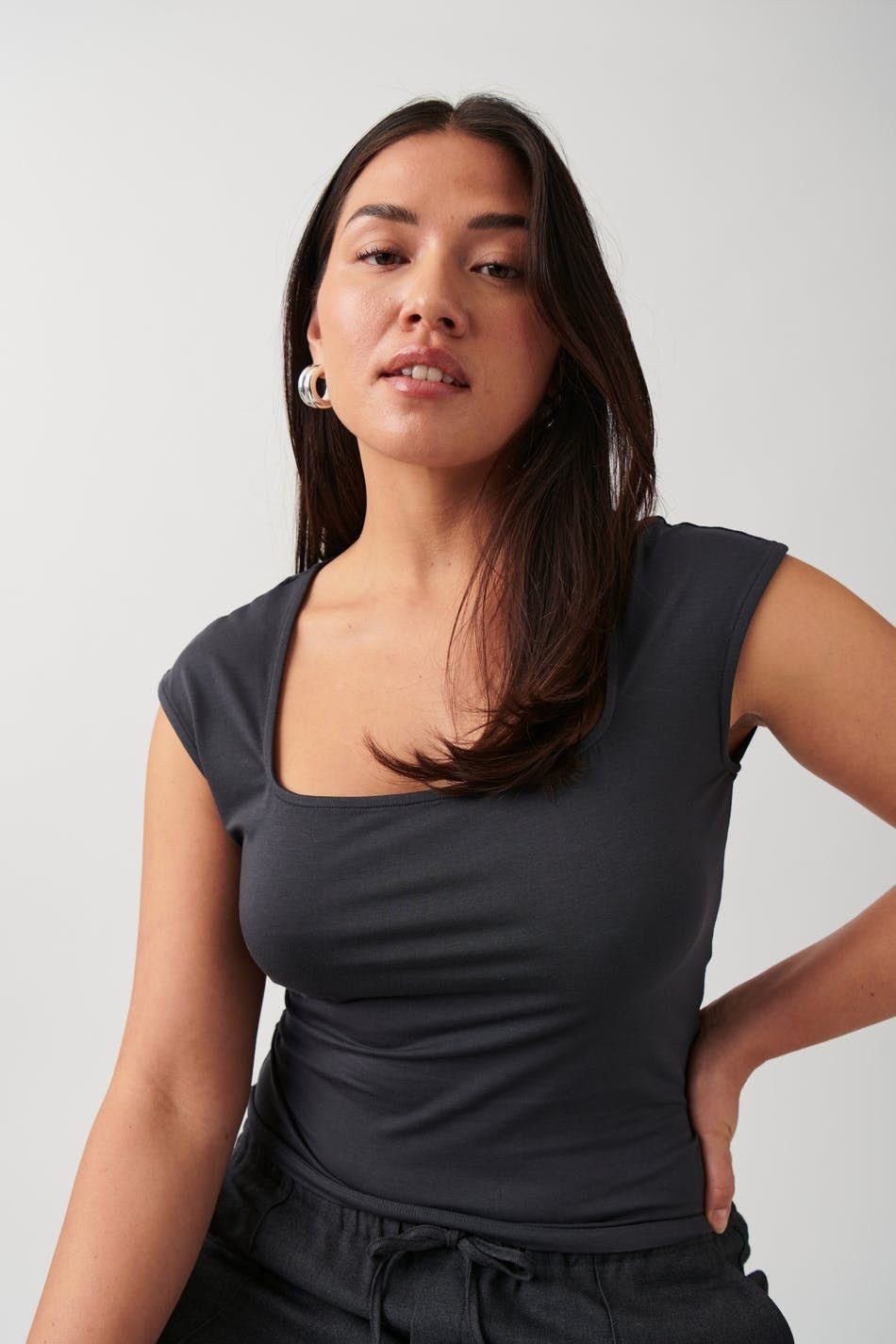 Gina Tricot Shirttop - Ärmeloses Top - enges top - Soft touch square tight top