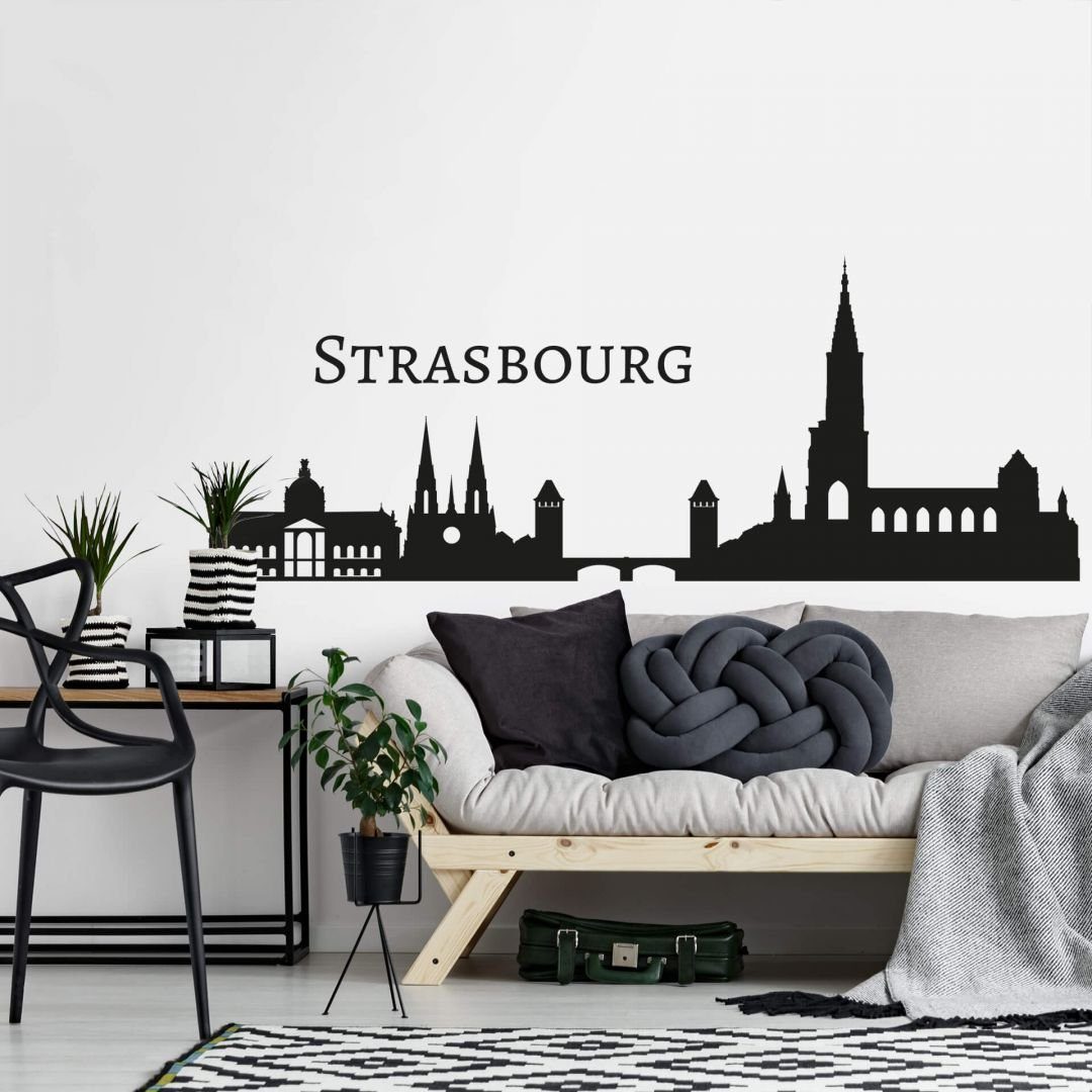 K&L Wall Art Wandtattoo Stadt Wandtattoo Strasbourg Skyline schwarz Fußball Fanartikel 120cm, Wandbild selbstklebend, entfernbar