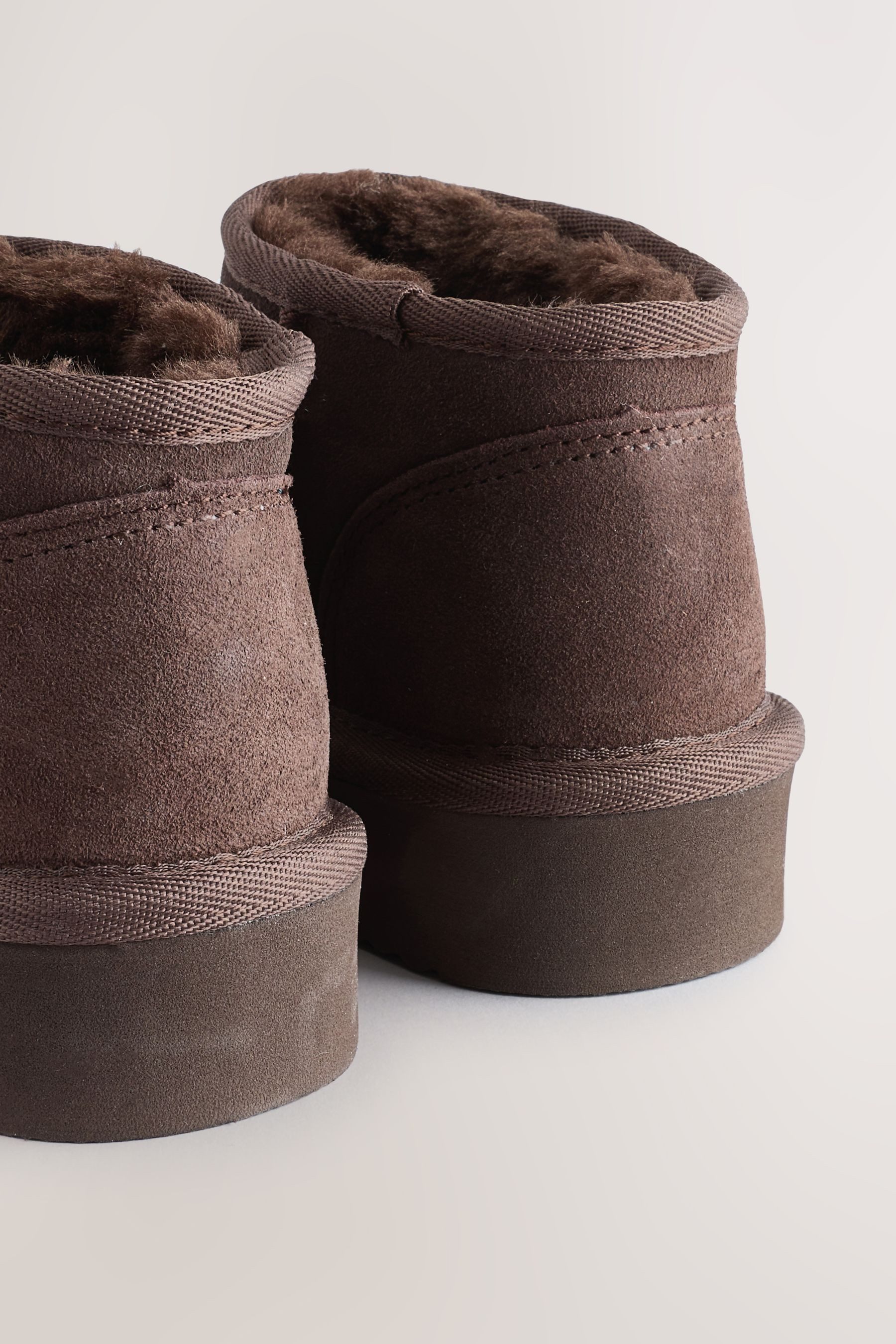 Next Wasserabweisende, gefütterte Velourslederstiefel Stiefel (1-tlg)
