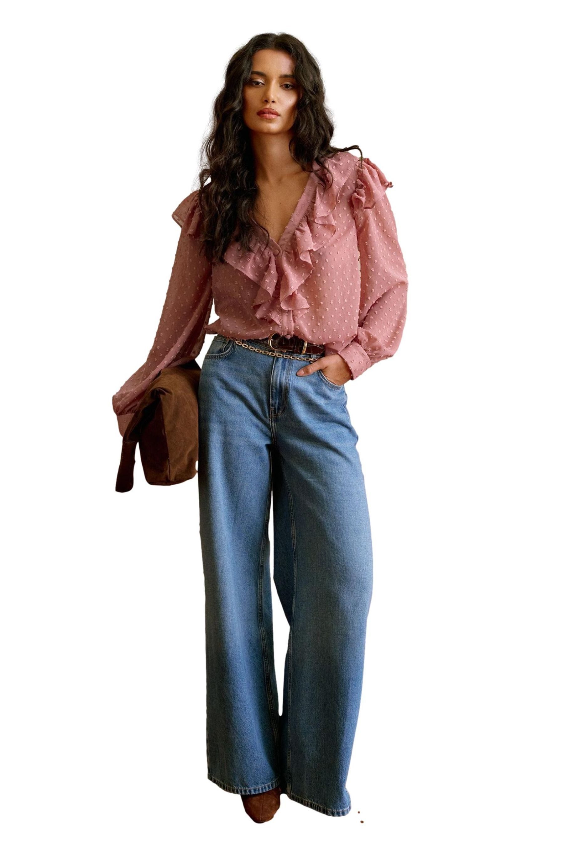 LIPSY Rüschenbluse Lipsy Gerüschte Bluse aus Noppengarn, Regular (1-tlg) günstig online kaufen