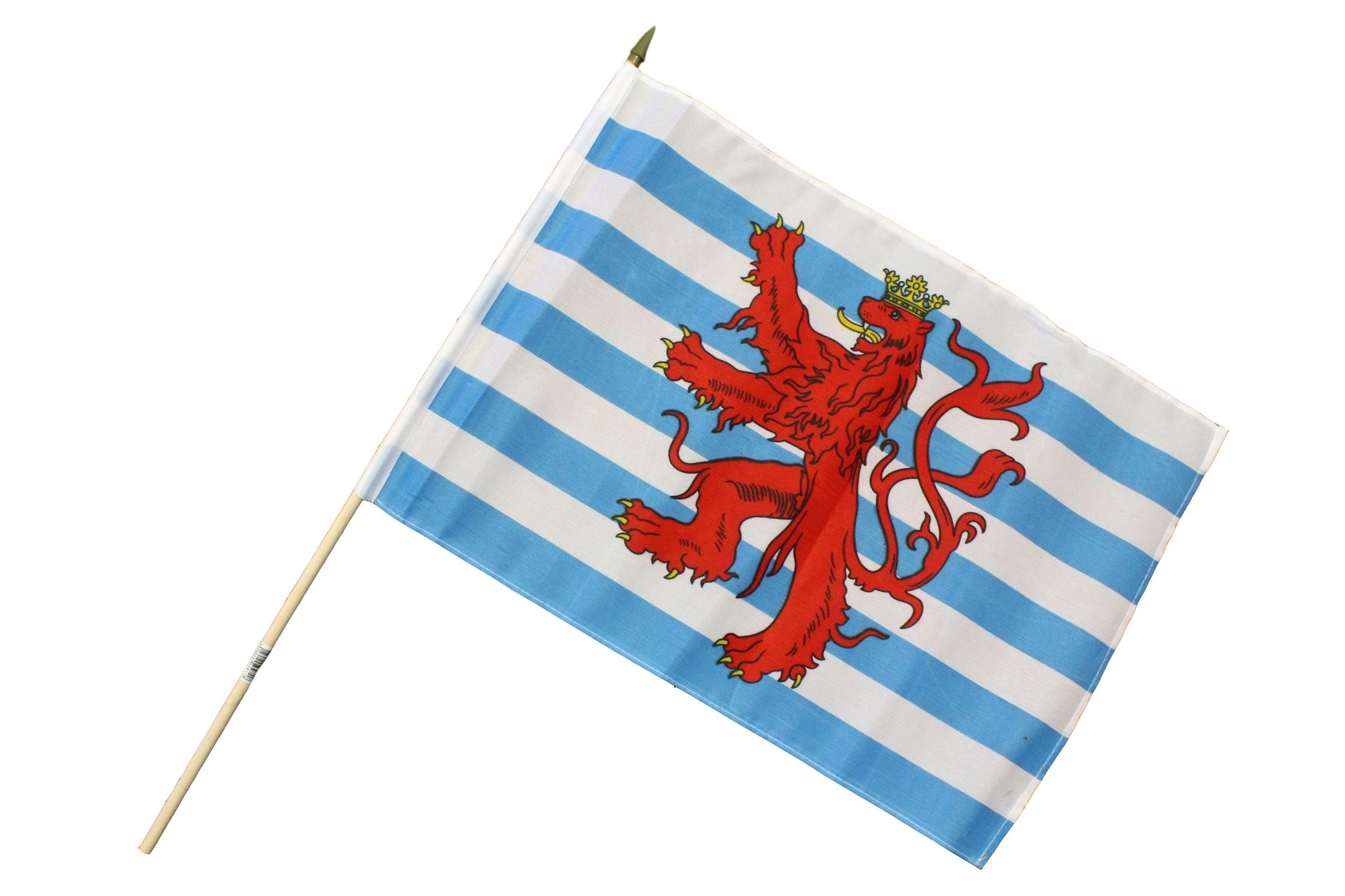 Banner Fan Stockflagge Luxembourg umsäumt ELLUG mit 30x45cm Handfahne Flagge Holzstab Flagge Fahne doppelt Sport 60cm Löwe