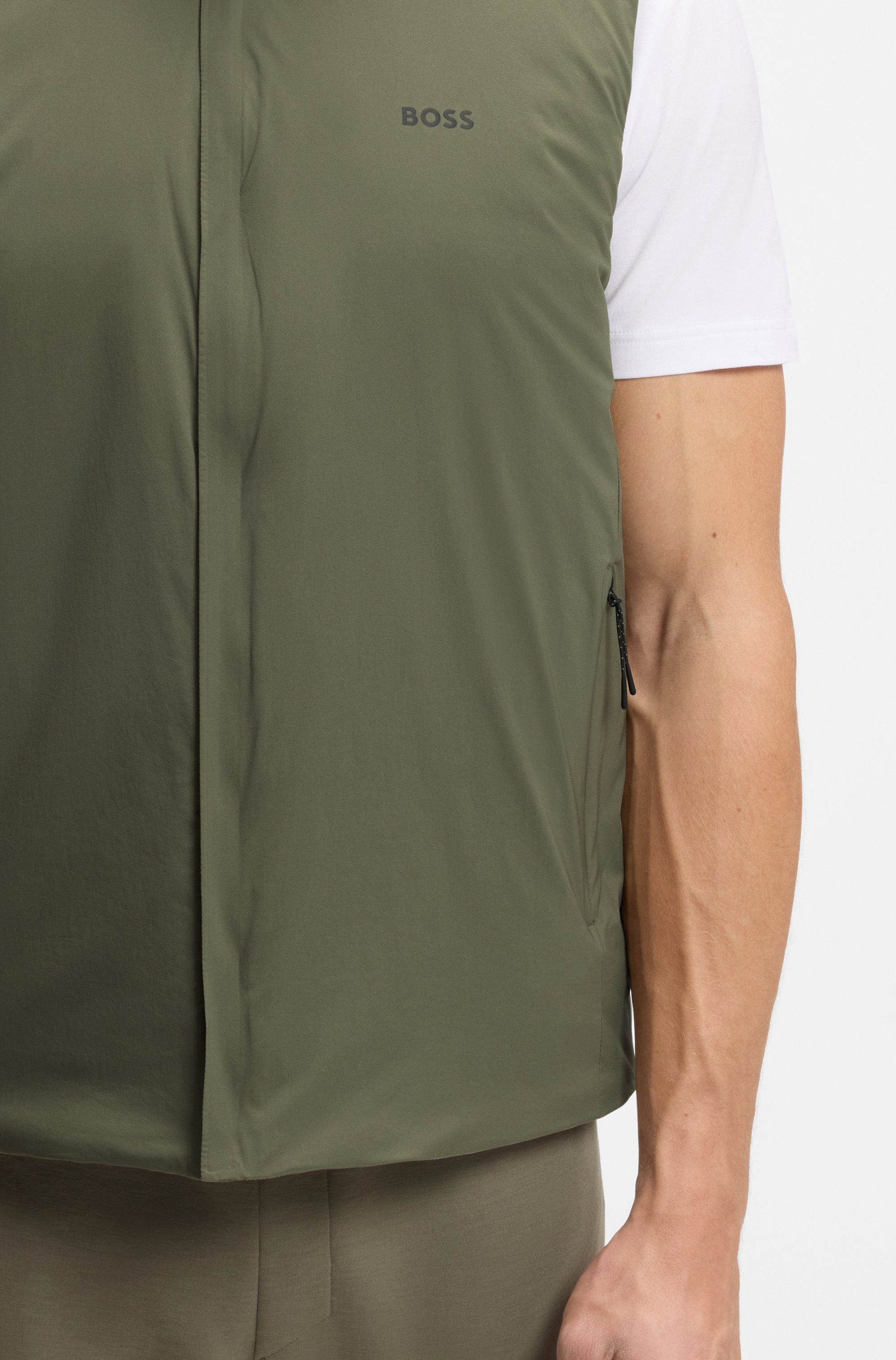 BOSS GREEN Funktionsweste Regular Fit, 4-Wege-Stretch-Qualität, Highloft-Stretch-Wattierung