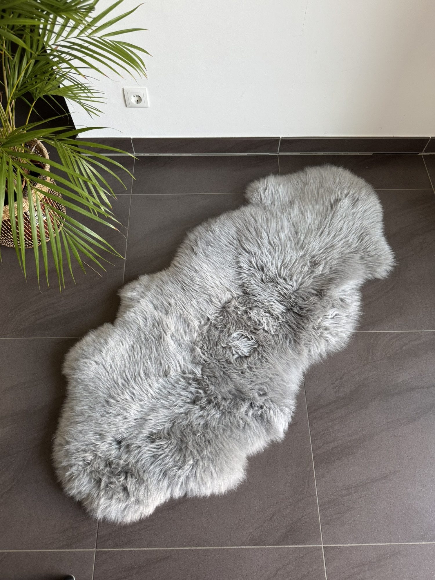 Kaiser Fellteppich Dekofell aus 1,5 Fellen HEAD ca. 135 x 60 cm