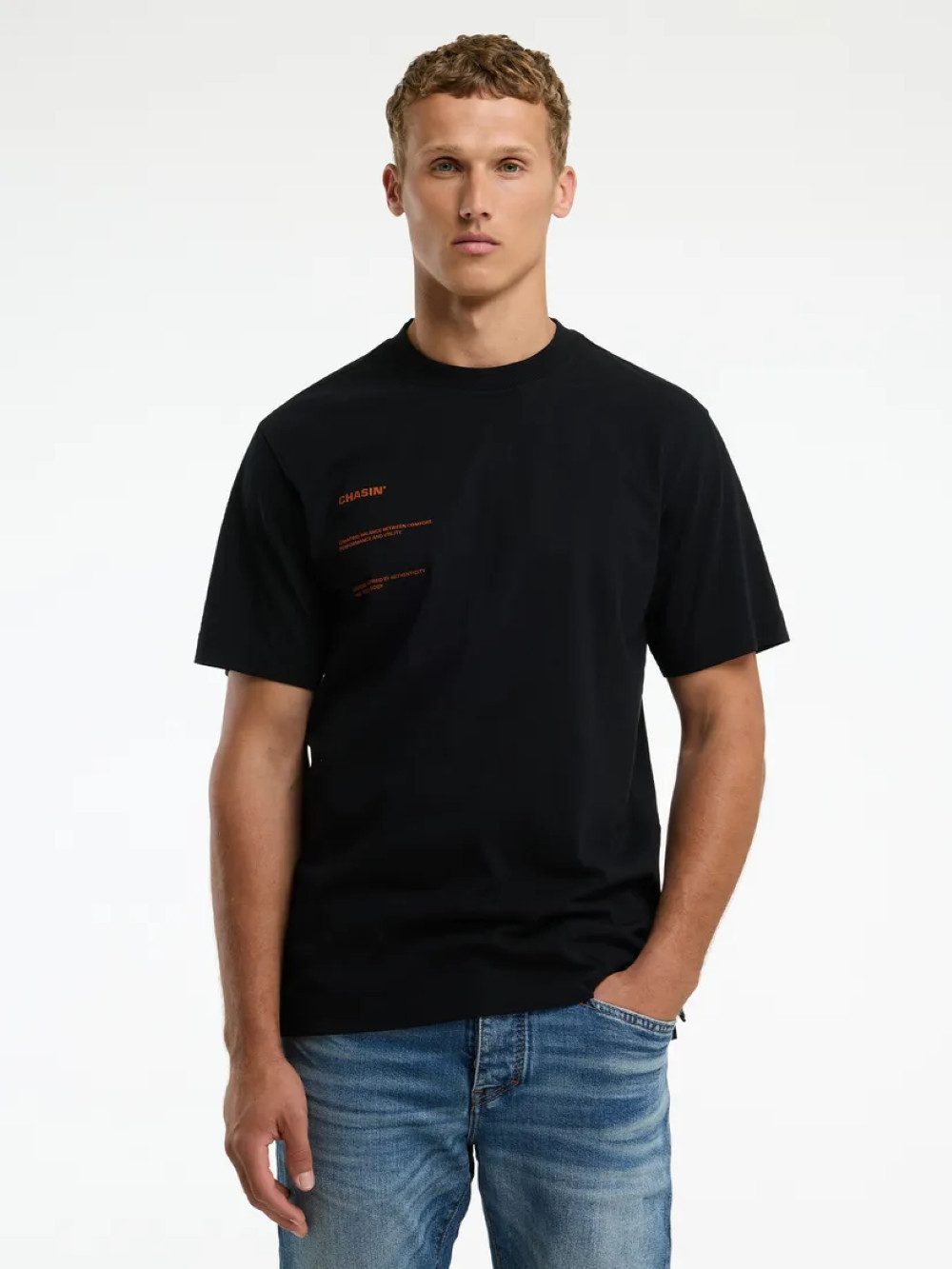 CHASIN' T-Shirt SHUTTER - Loose fit T-Shirts - Kurzarmshirt - Backprint