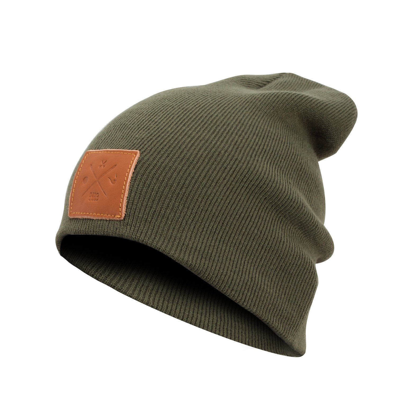 Manufaktur13 Beanie Slouch Beanie - Long Beanie, Mütze, lang, Strickmütze mit Echt-Leder/Stick Veredelung Olive