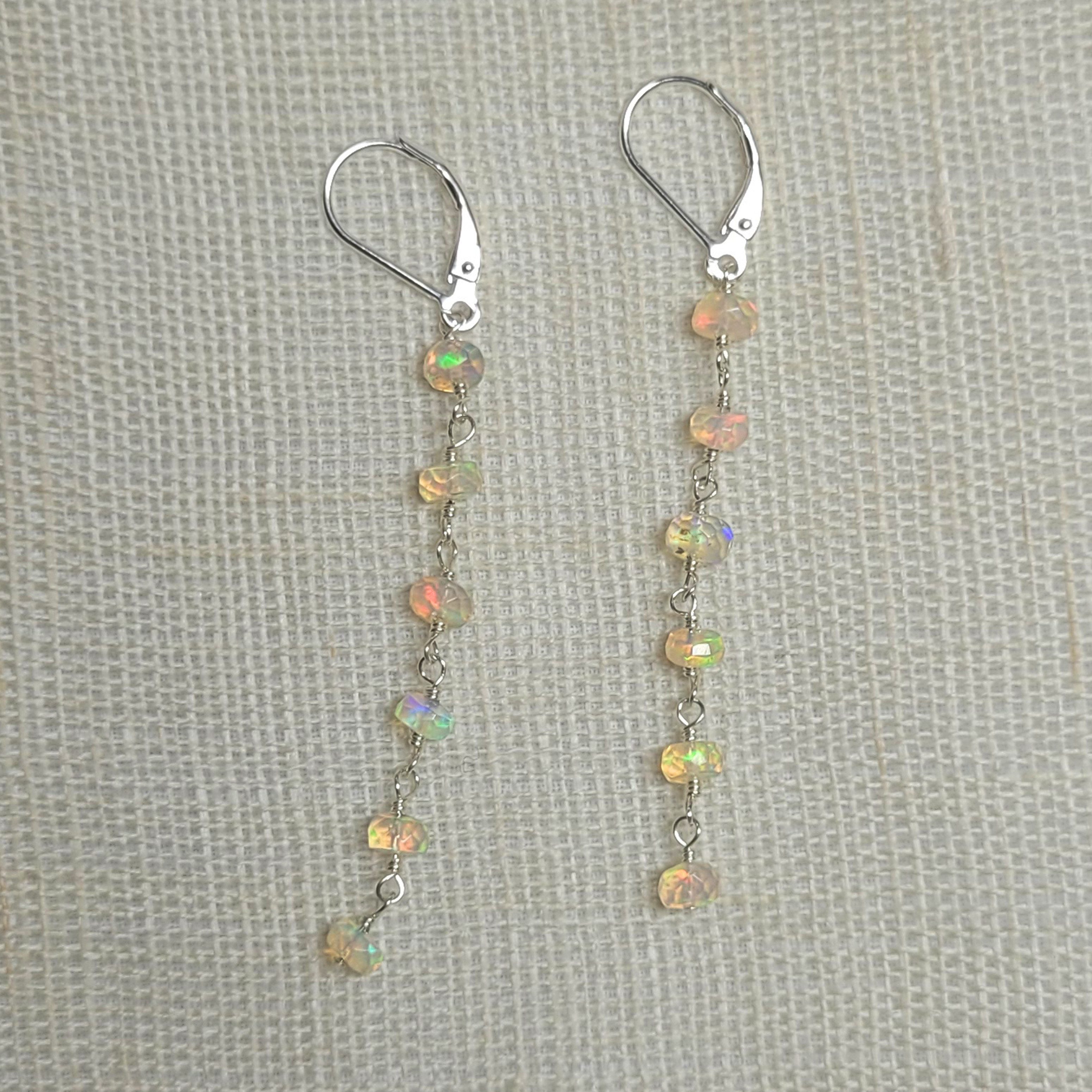 GOLDEN Paar Серьги Lange 14k Gold Filled Kettenohrringe mit Leuchtender äthiopischer Opal