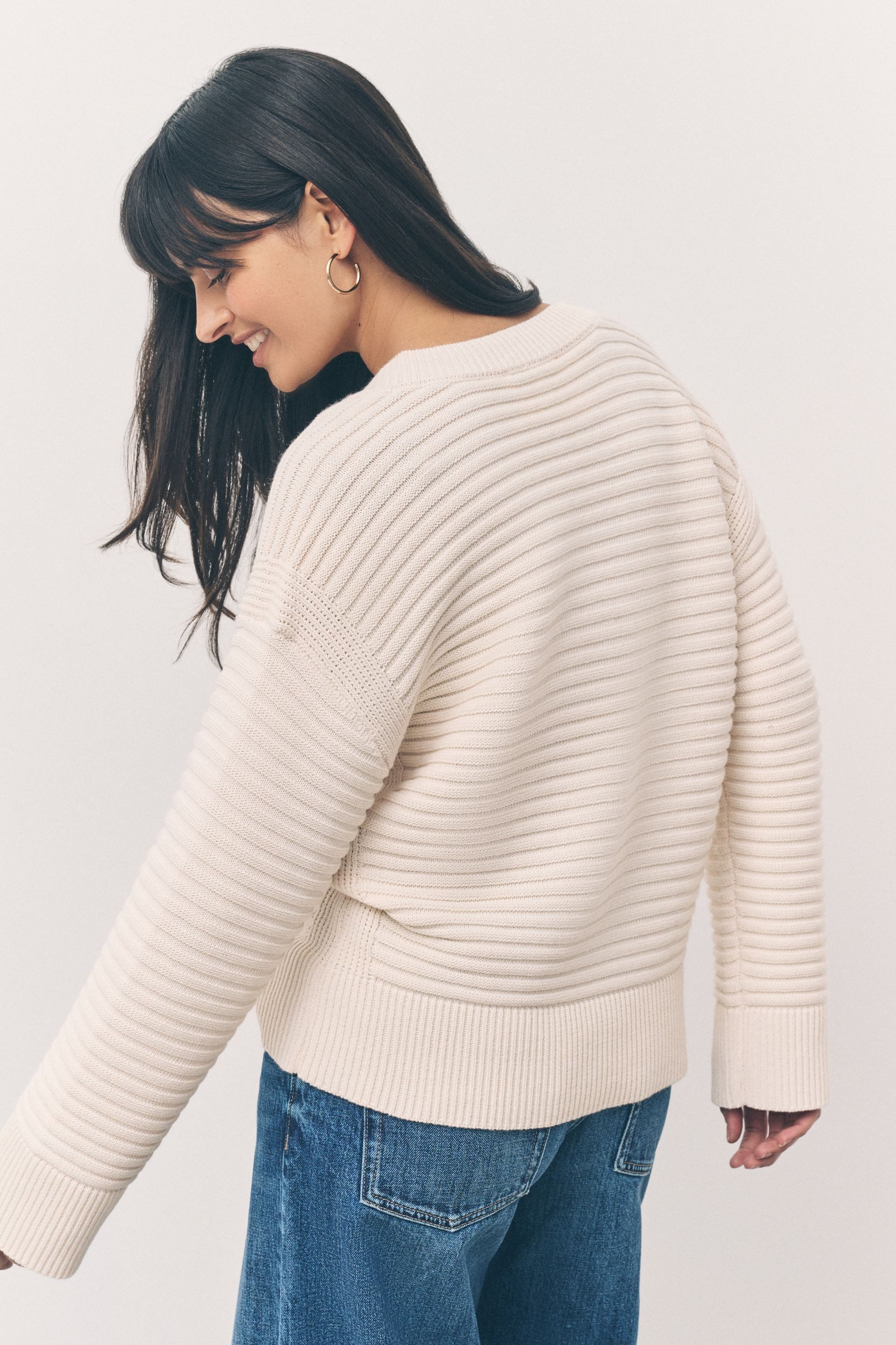 Next V-Ausschnitt-Pullover Gerippter Strickpullover mit V-Ausschnitt (1-tlg)