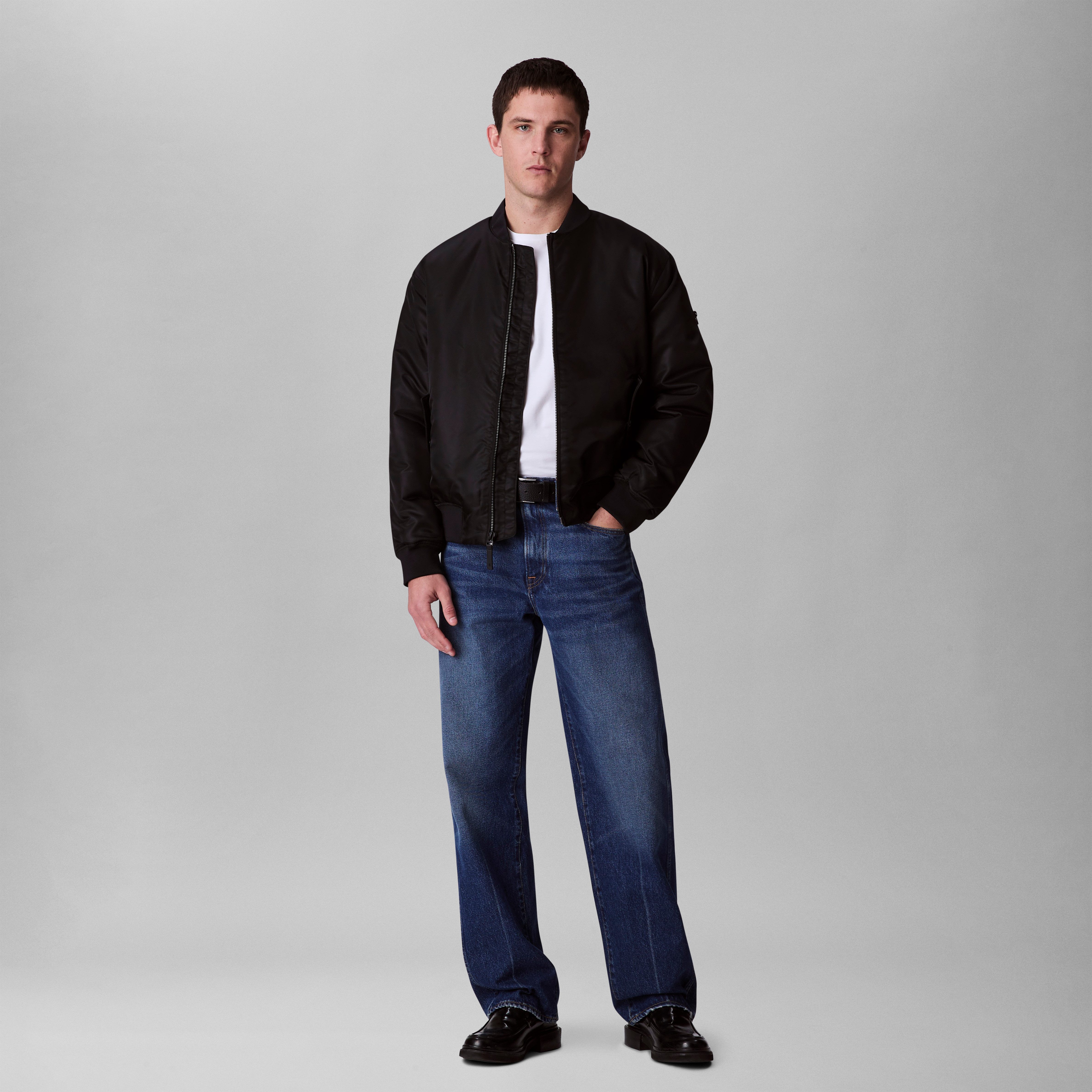 Calvin Klein Jeans Bomberjacke LS NYLON BOMBER JACKET Mit Rundhalsausschnit günstig online kaufen