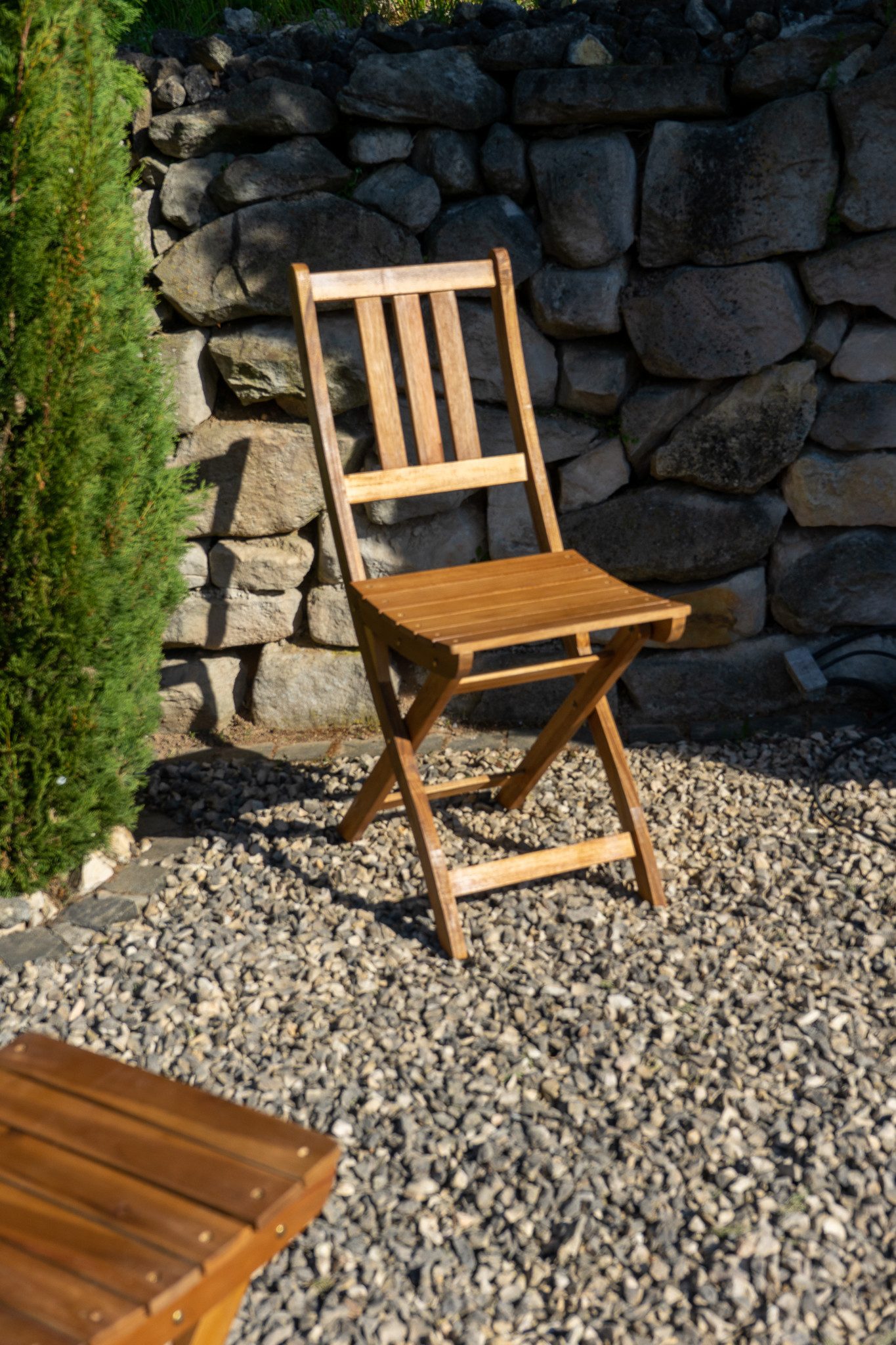 Loreno® Gartenstuhl Bloom, robustes geöltes Akazienholz, günstig online kaufen