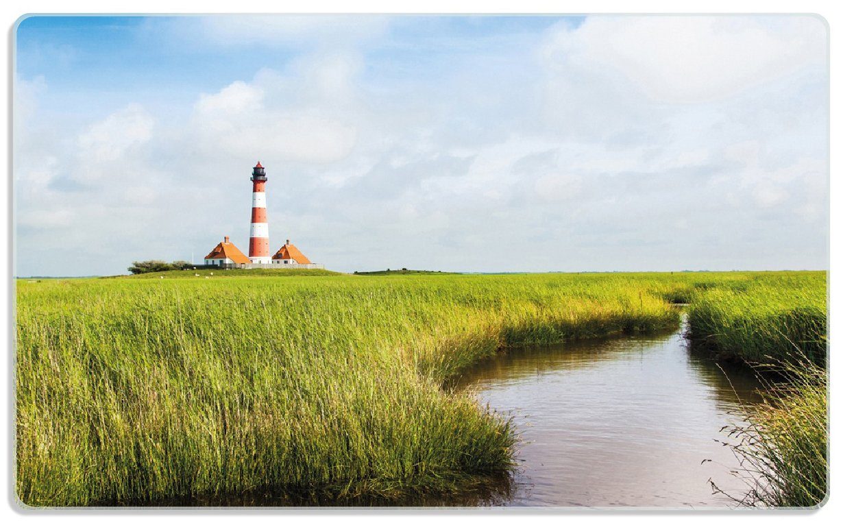 Wallario Frühstücksbrett Kleiner Bach durch Schilf auf dem Weg zum Leuchtturm, ESG-Sicherheitsglas, (inkl. rutschfester Gummifüße 4mm, 1-St), 14x23cm