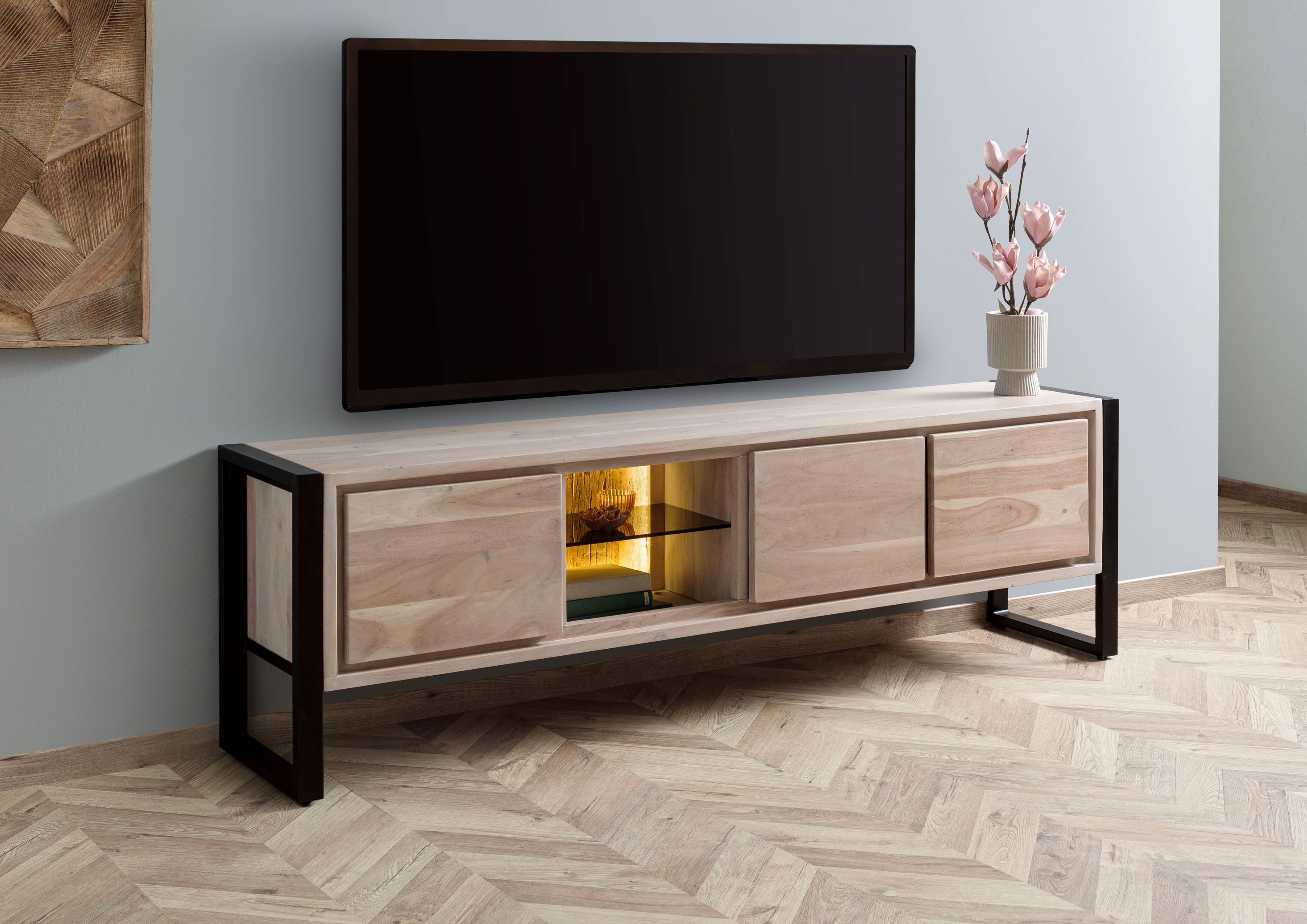 Massivmoebel24 Lowboard DENVER (Massivholz), Akazie / Altholz 200x40x60 natur lackiert DENVER #116