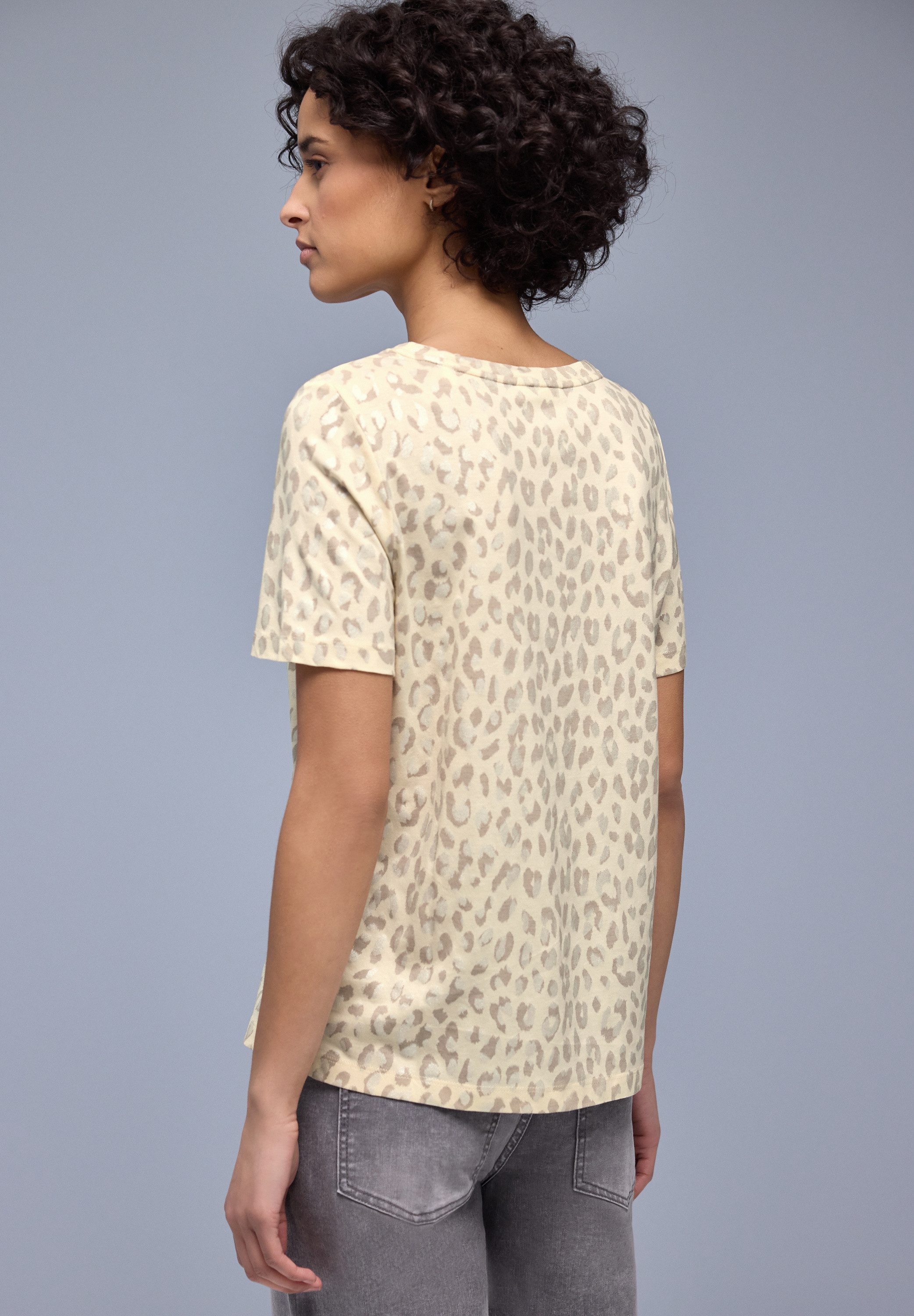 STREET ONE Kurzarmshirt Leo-Shirt mit Foliendetails günstig online kaufen