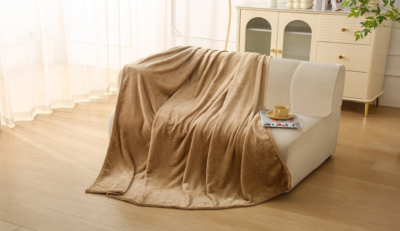 Wohndecke Tianna, weiche Kuscheldecke, TOPSELLER!, OTTO home, weiche Kuscheldecke,150x200cm, leicht & kompakt, pflegeleicht, premium – Bild 5 von 5