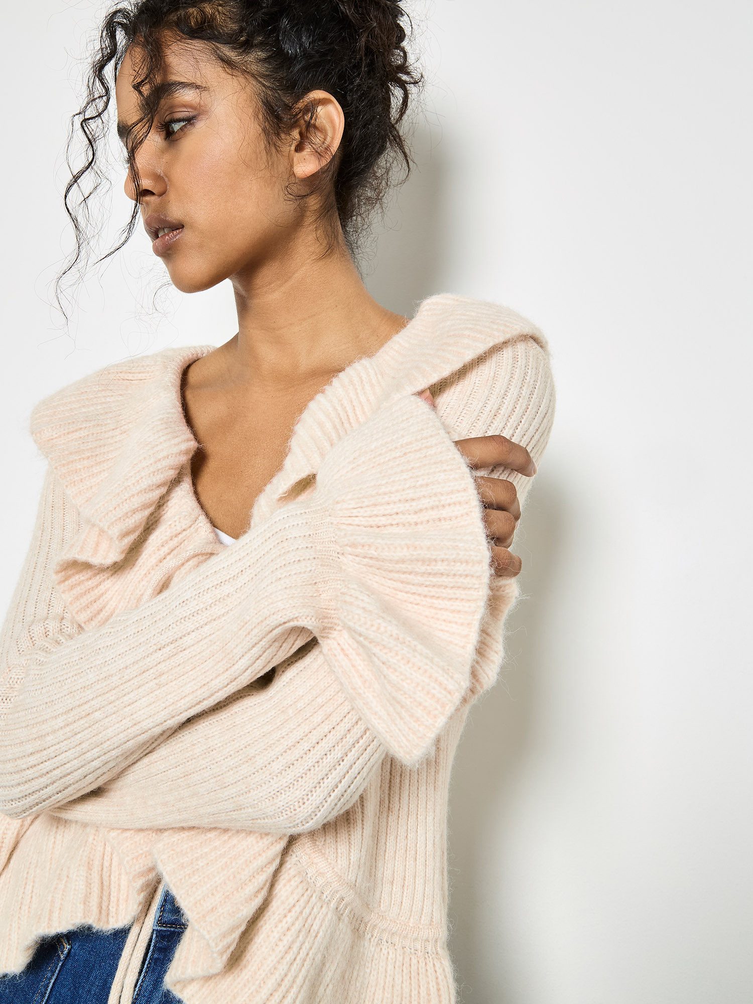 Apricot Cardigan Kurzer Cardigan mit Rüschen