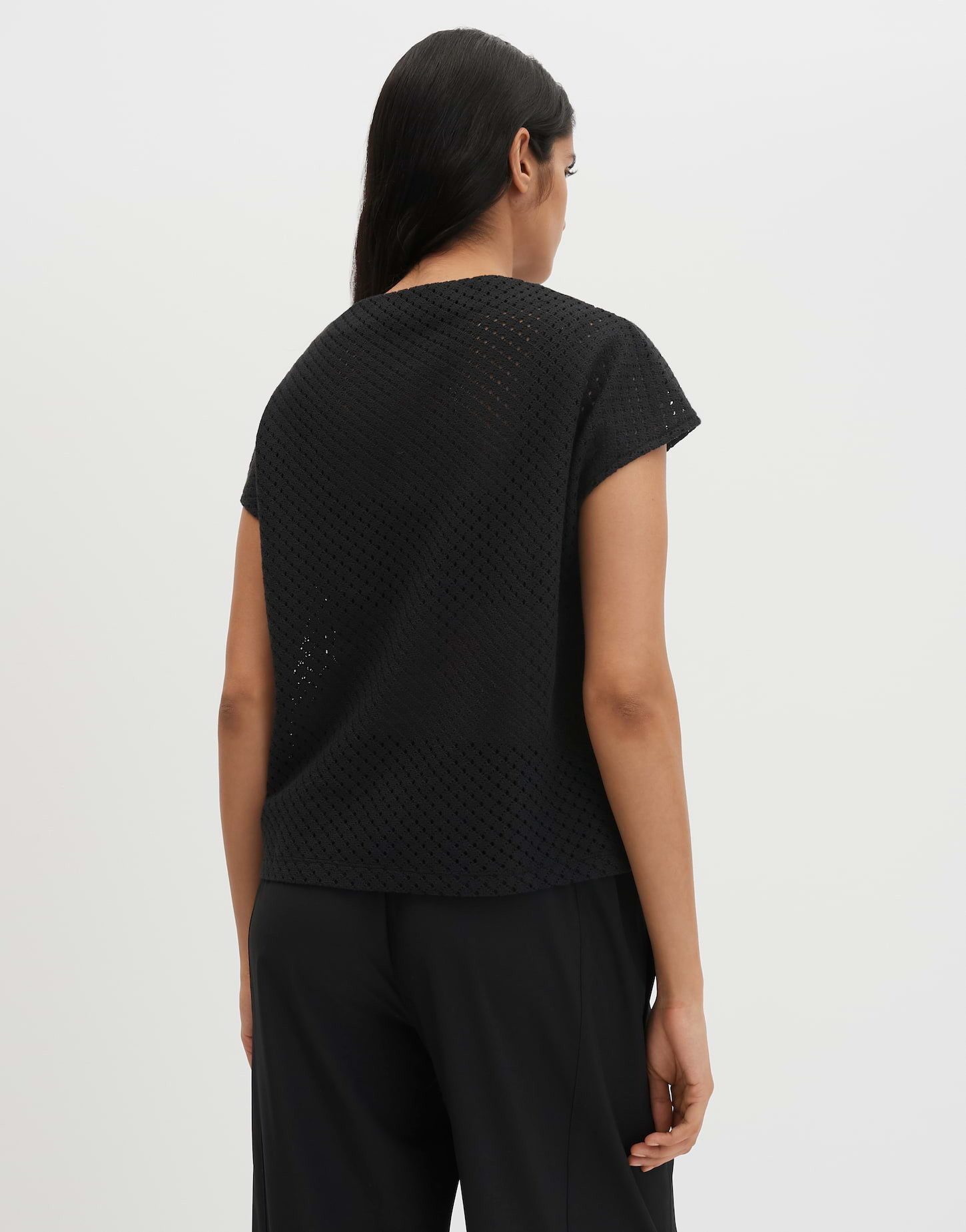 someday Kurzarmshirt Kalura Funnel Neck und semitransparente Lochstruktur