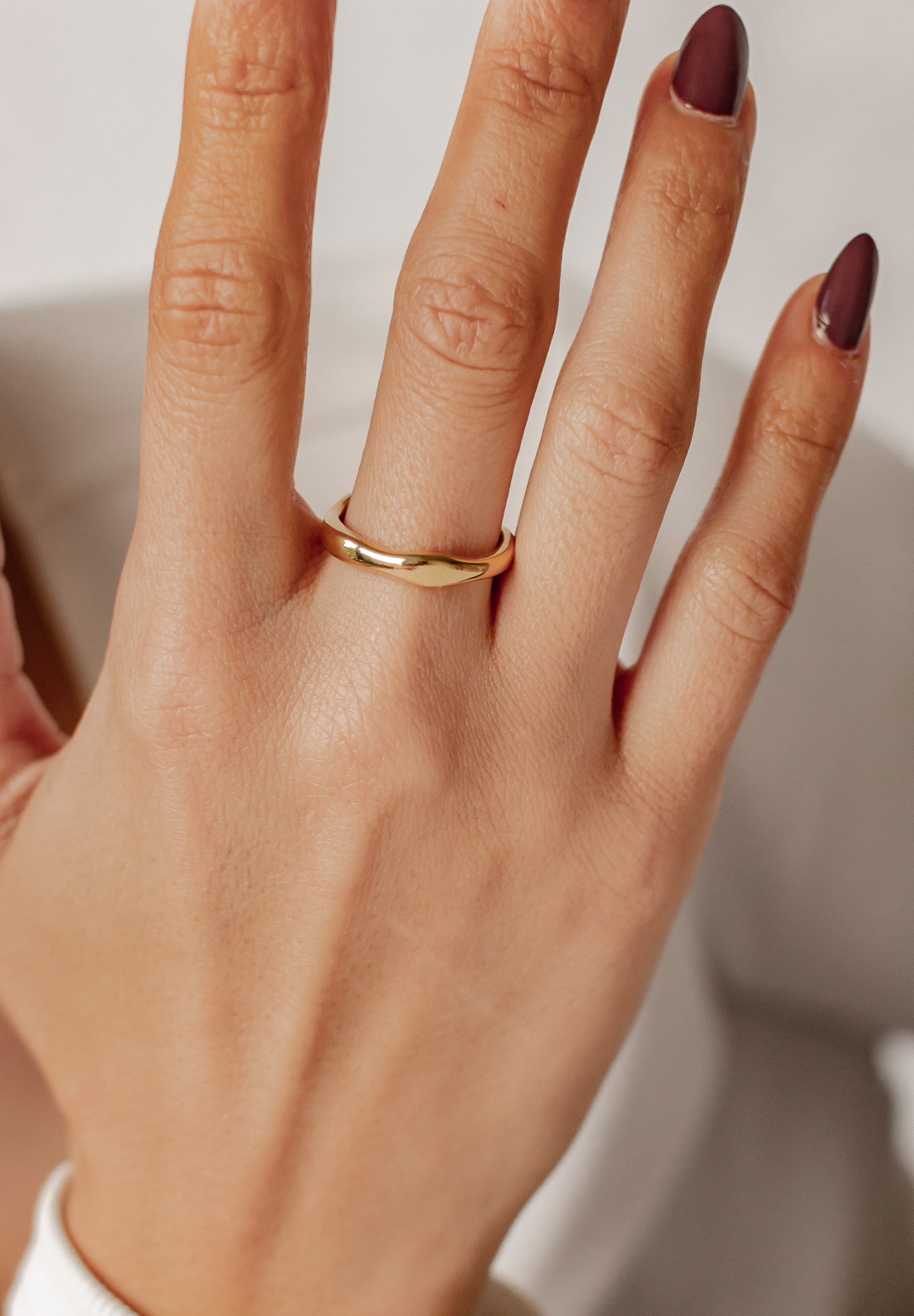 Hey Happiness Fingerring Gewellt, 18K Gold vergoldet, Eleganter Basic Damen Ring, wasserfest