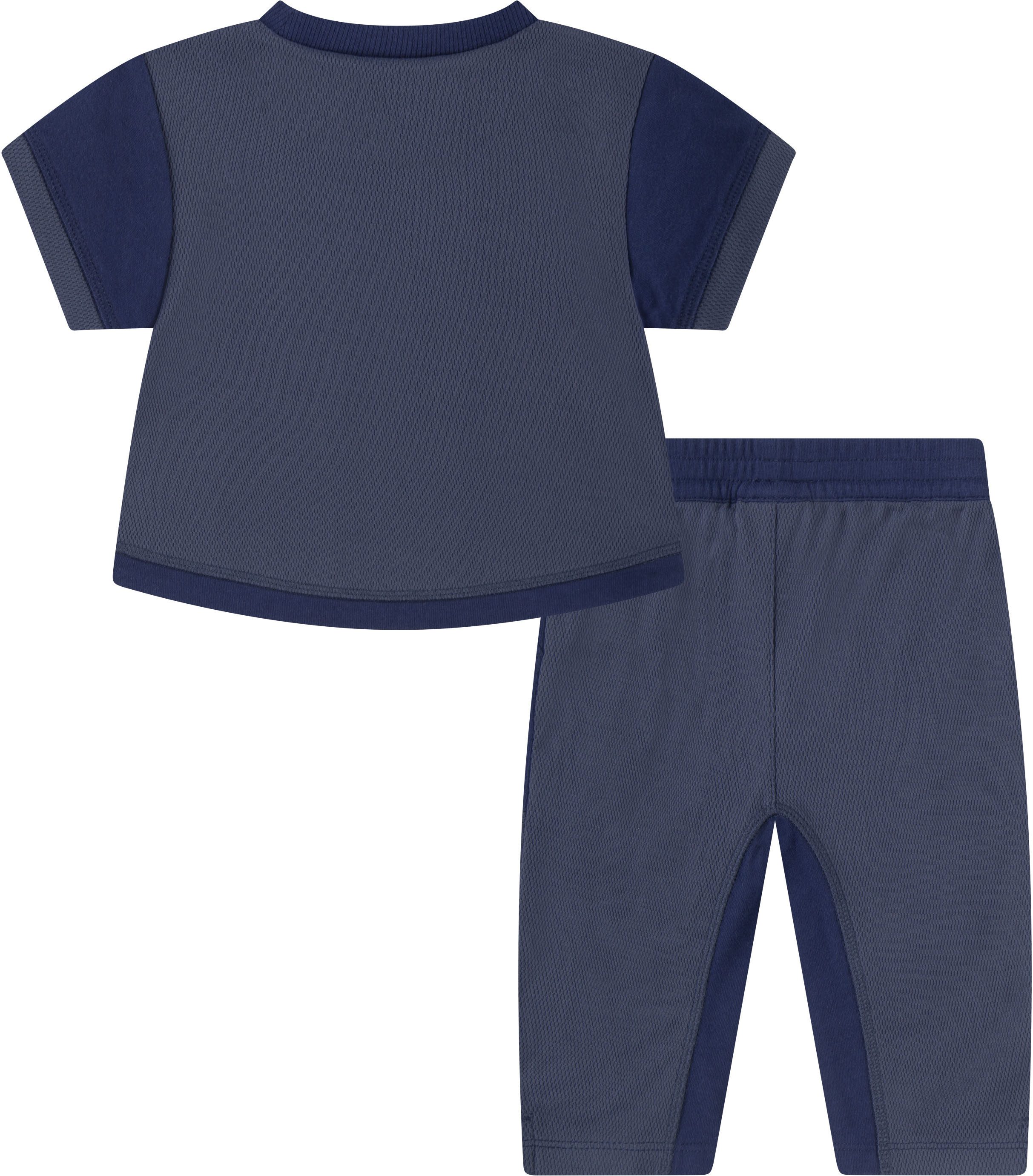 Nike Sportswear Shirt & Hose NKN READYSET TEE JOGGER SET (2-tlg) 2-teiliges Set aus Shirt und Hose, für Kinder geeignet
