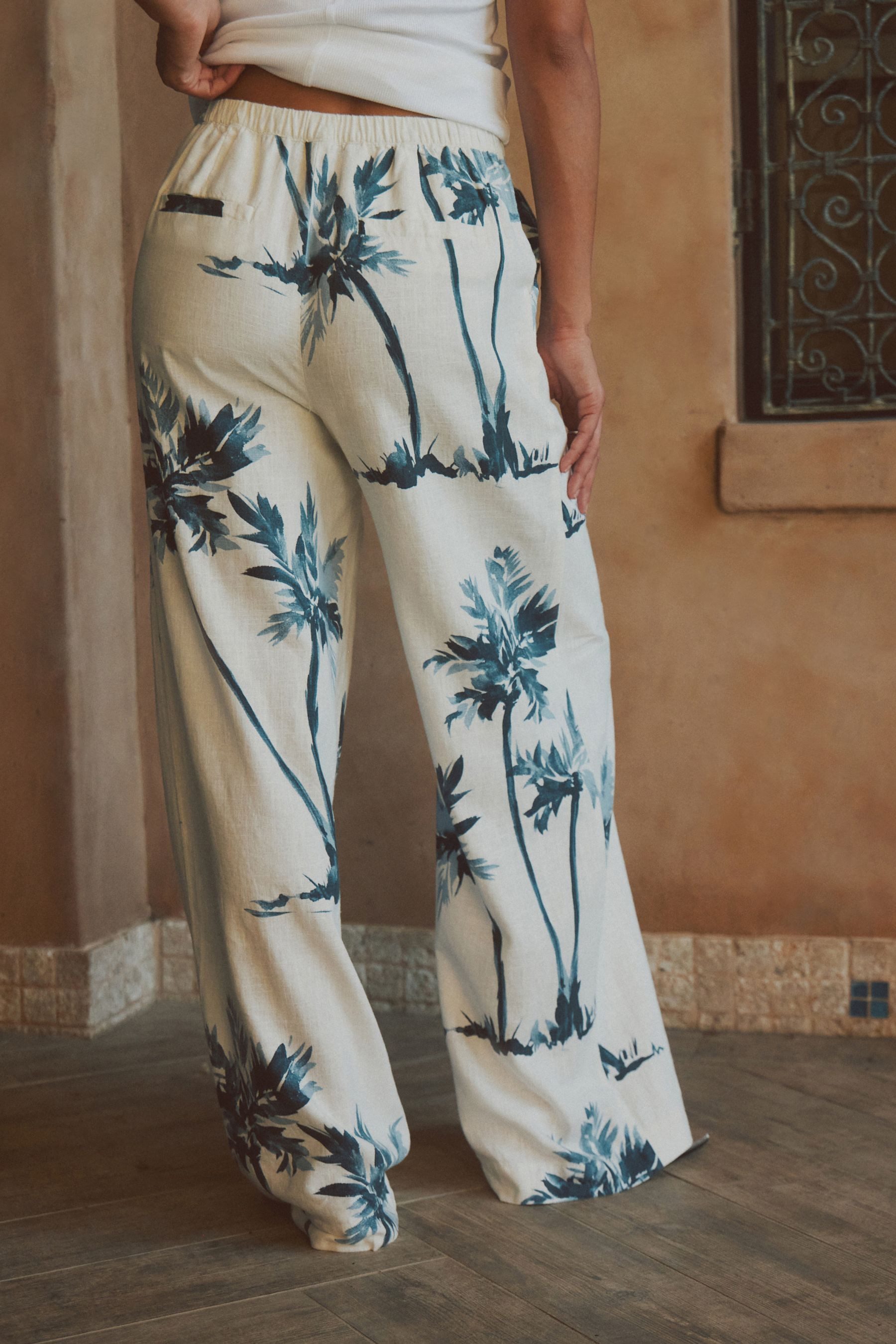 Next Stoffhose Hose aus Leinenmischung mit weitem Bein (1-tlg)