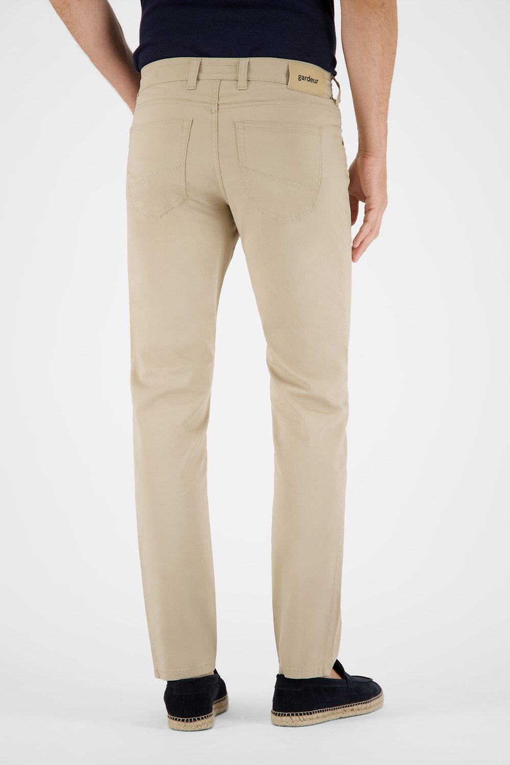 Atelier GARDEUR Loose-fit-Jeans BILL-3-412941-14 Modern Fit Hose braun beige Elastischer Baumwollmix mit 50% Bio-Baumwolle für hohen Tragekomfort