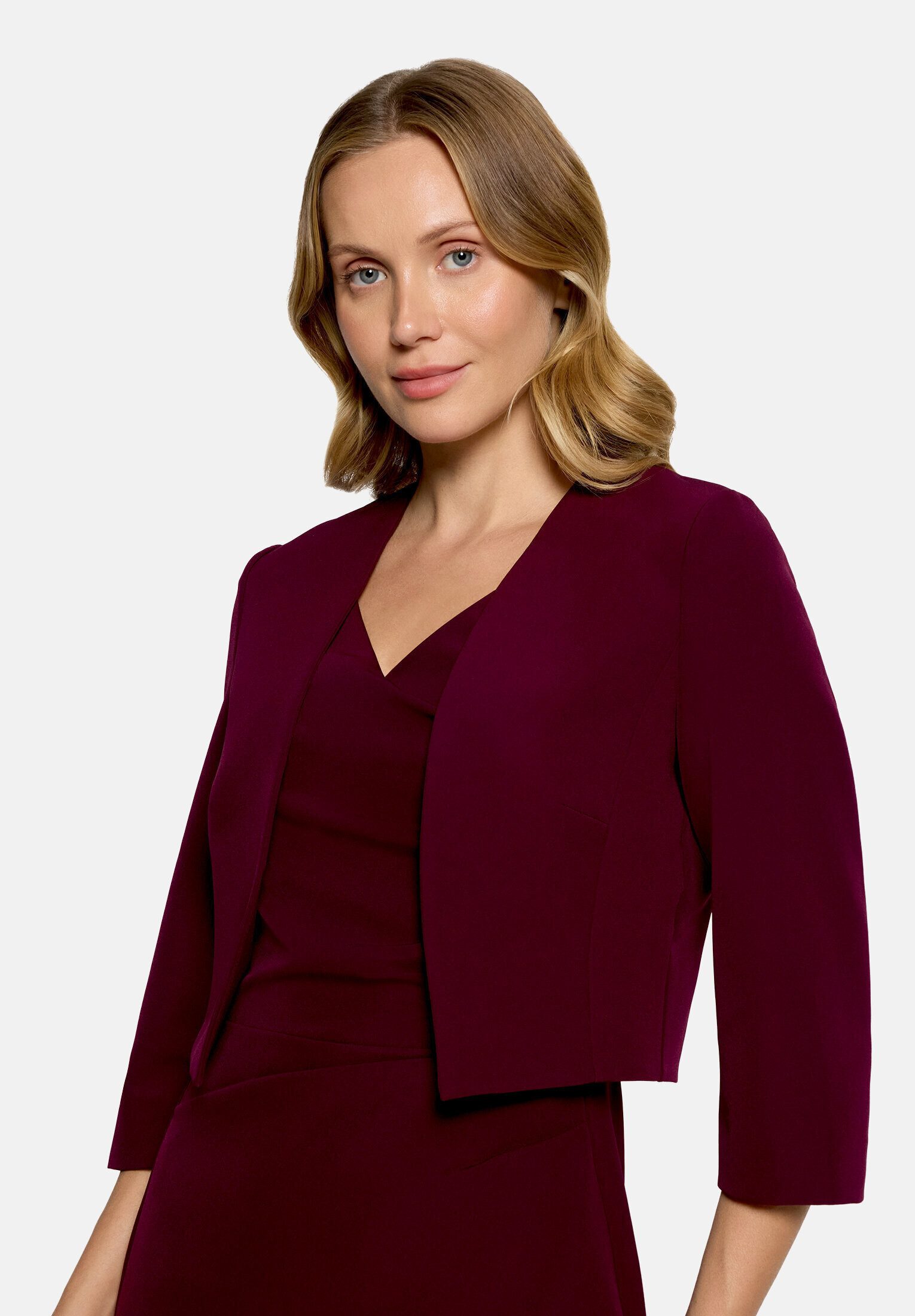 Vera Mont Bolerojacke Damen mit Kellerfalten