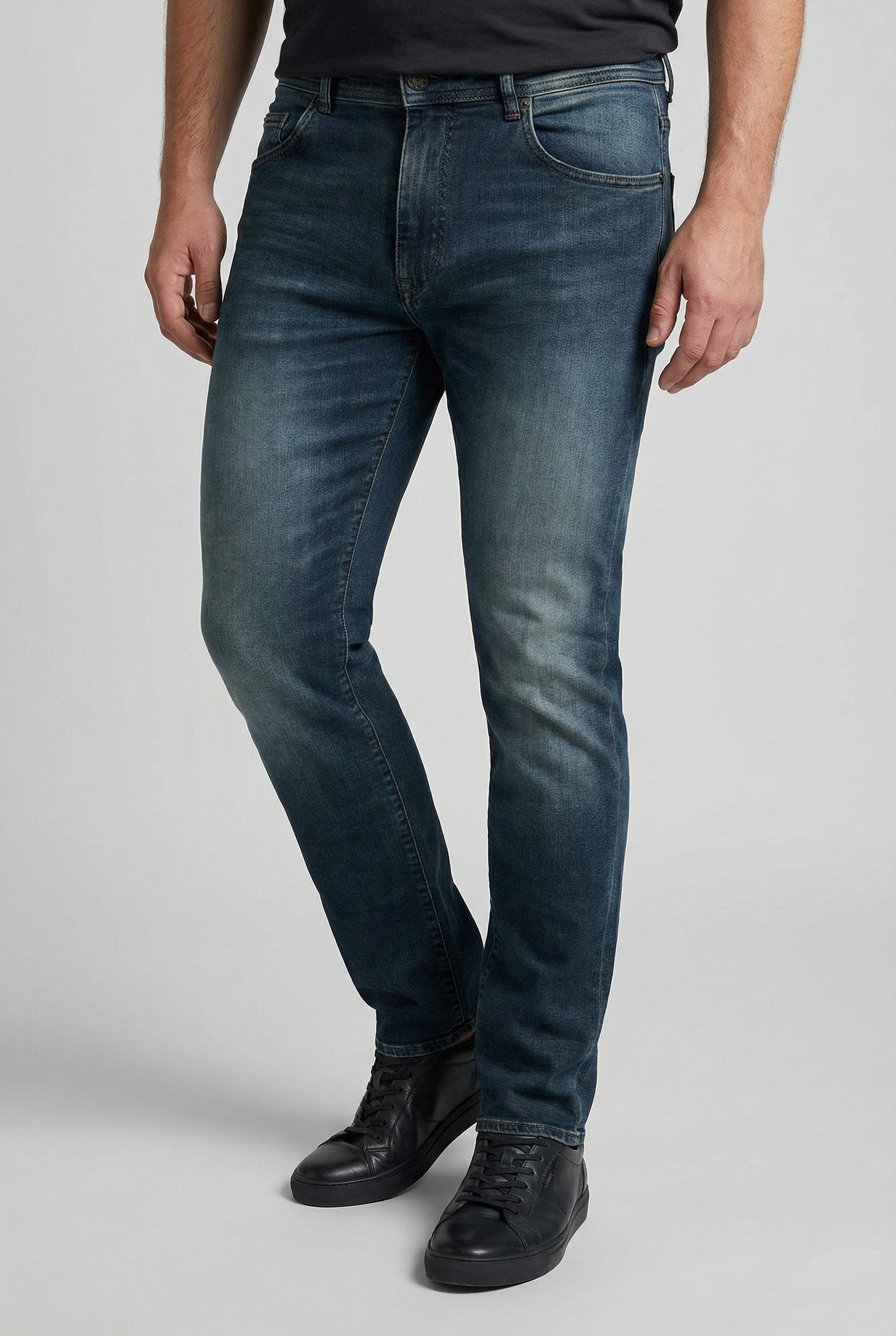 Petrol Industries Slim-fit-Jeans Seaham. Reduzierter Preis € 52,99. Unverbindliche Preisempfehlung € 69,99