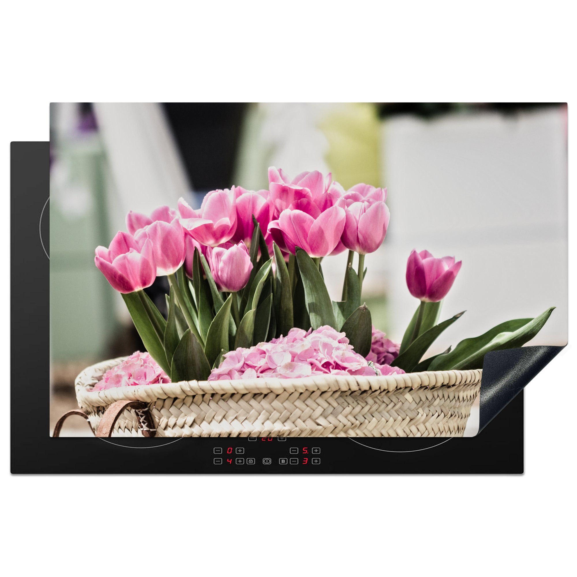 MuchoWow Herdblende-/Abdeckplatte Strauß lila Tulpen in einem Weidenkorb, Vinyl, (1 tlg), 81x52 cm, Induktionskochfeld Schutz für die küche, Ceranfeldabdeckung