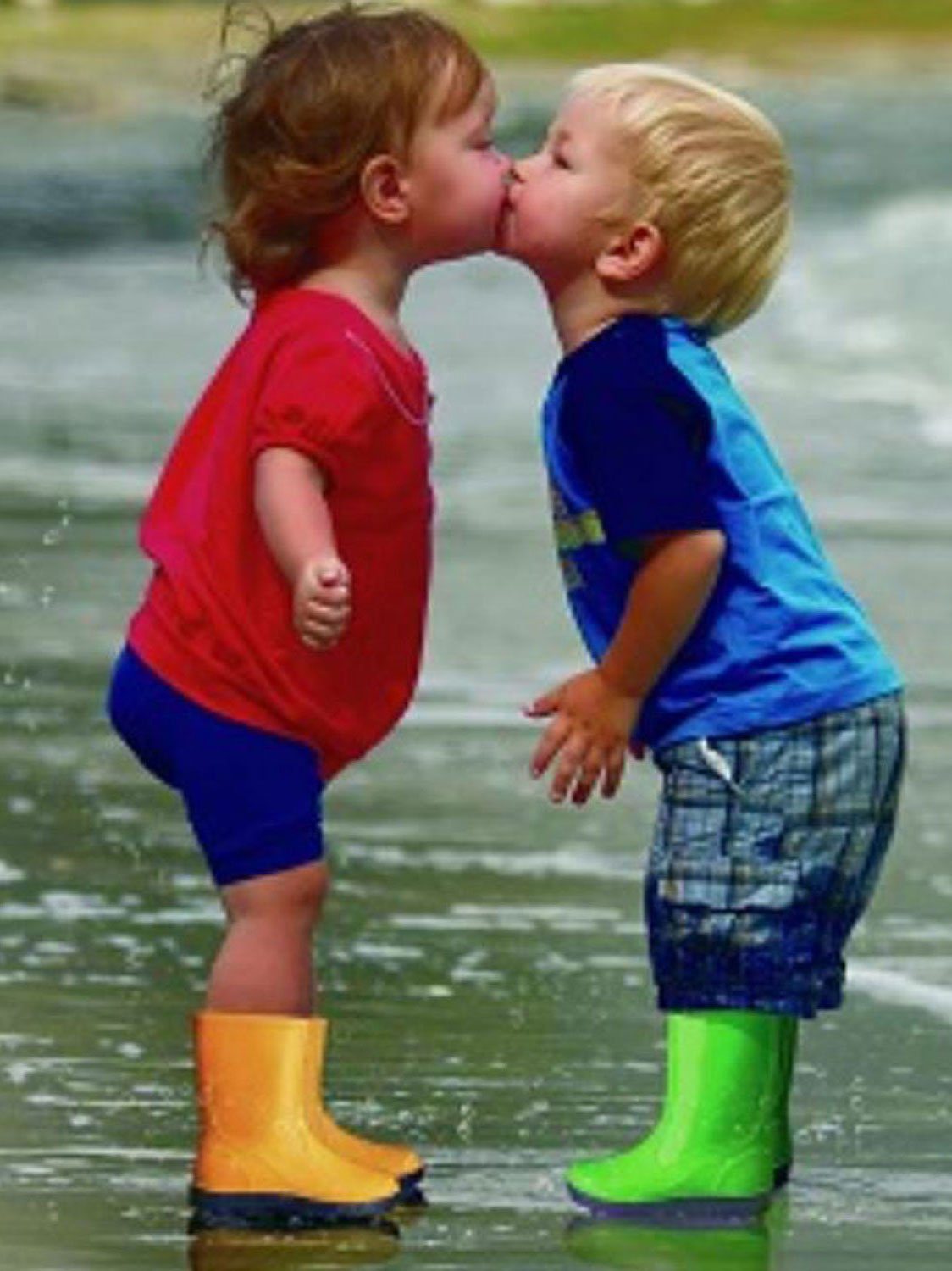 Beck Regenstiefel Basic Gummistiefel (für Mädchen und Jungen, in vielen Farben und Größen verfügbar) schmaler Schlupf-Stiefel, herausnehmbare Innensohle