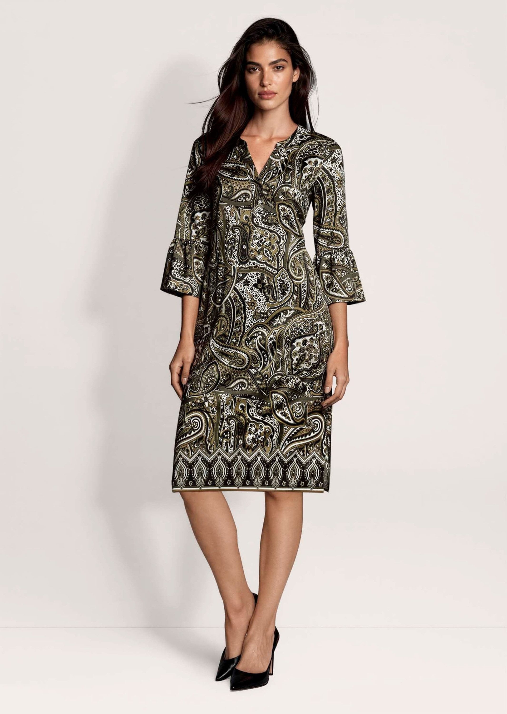 MADELEINE Midikleid Paisley-Kleid mit Volantärmeln Legere H-Linie mit seitlichen Eingrifftaschen