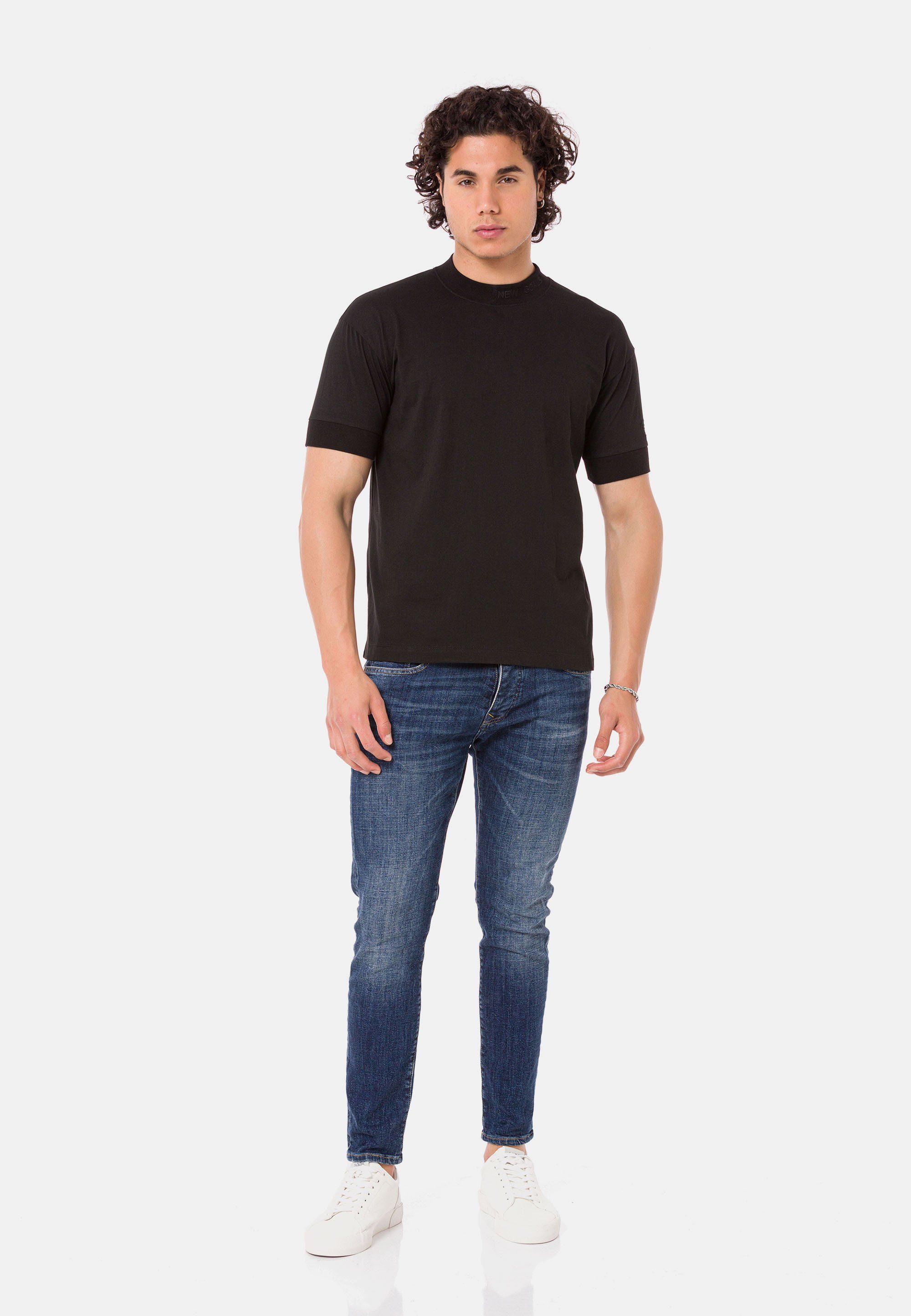RedBridge T-Shirt Widnes mit schwarz Logo-Bestickung