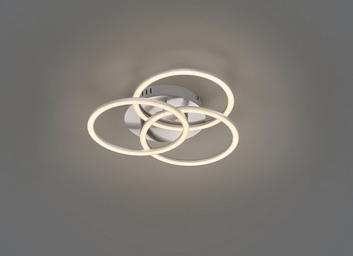 TRIO Leuchten LED Deckenleuchte »Circle«, Deckenlampe Nickel matt mit schwenkbaren Ringen / inkl. Fernbedienung-HomeTrends