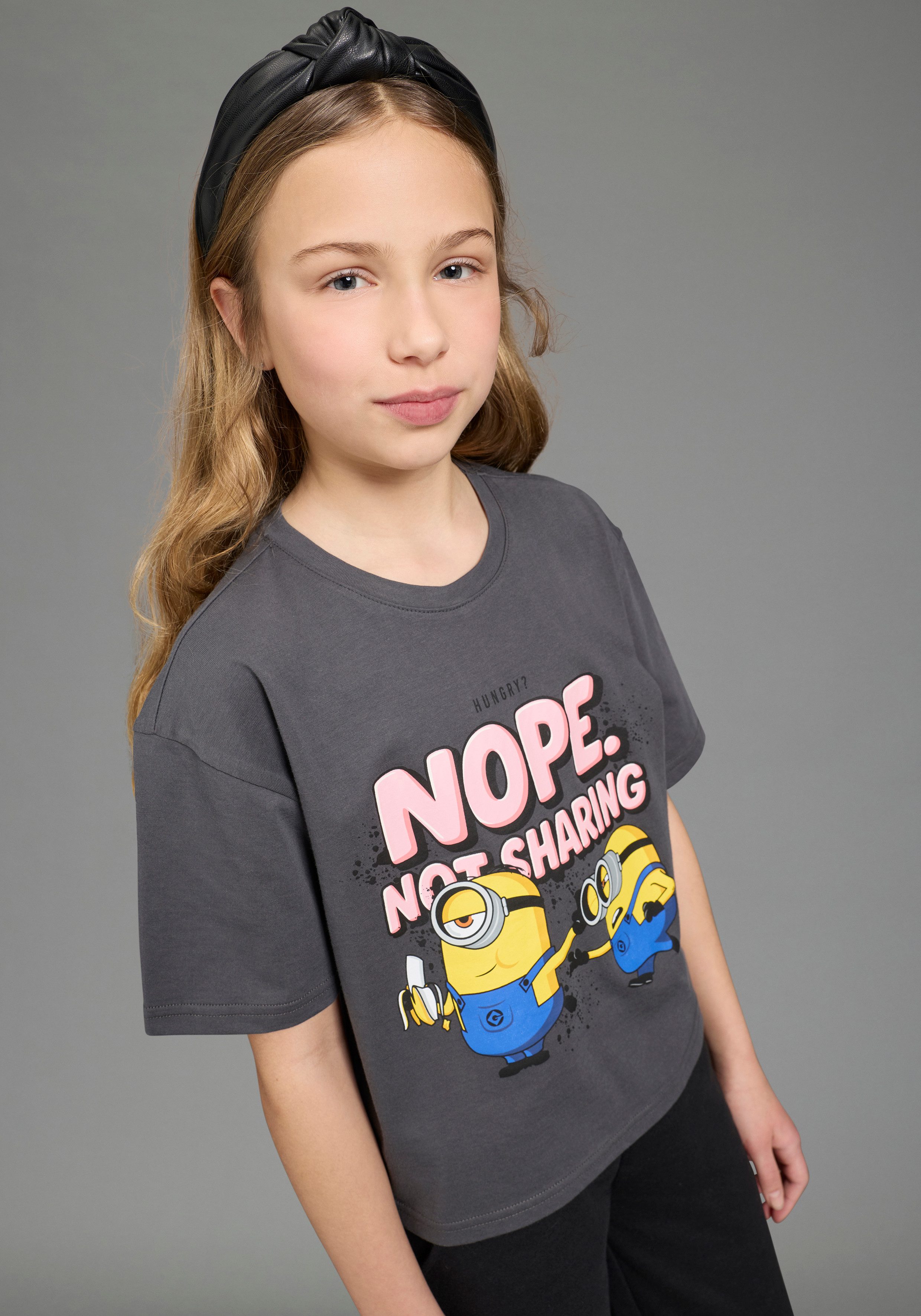 KIDSWORLD T-Shirt MINIONS T-Shirt für TEENS Girls: NOPE für Mädchen, Kurzarm, bedruckte Optik, Basic Passform. € 19,99, (€ 19,99 pro 1 Stk).
