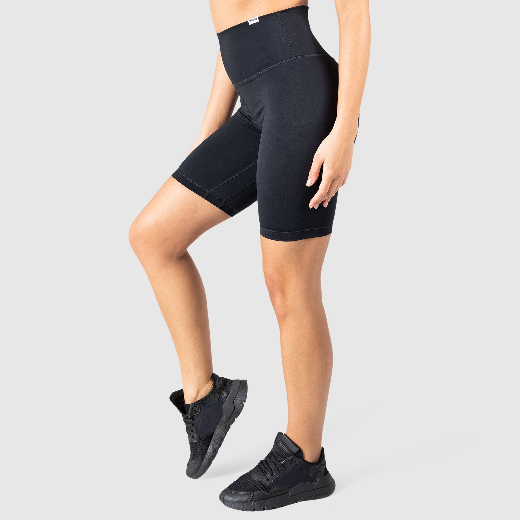 Shorts Kylie Smilodox Schwarz