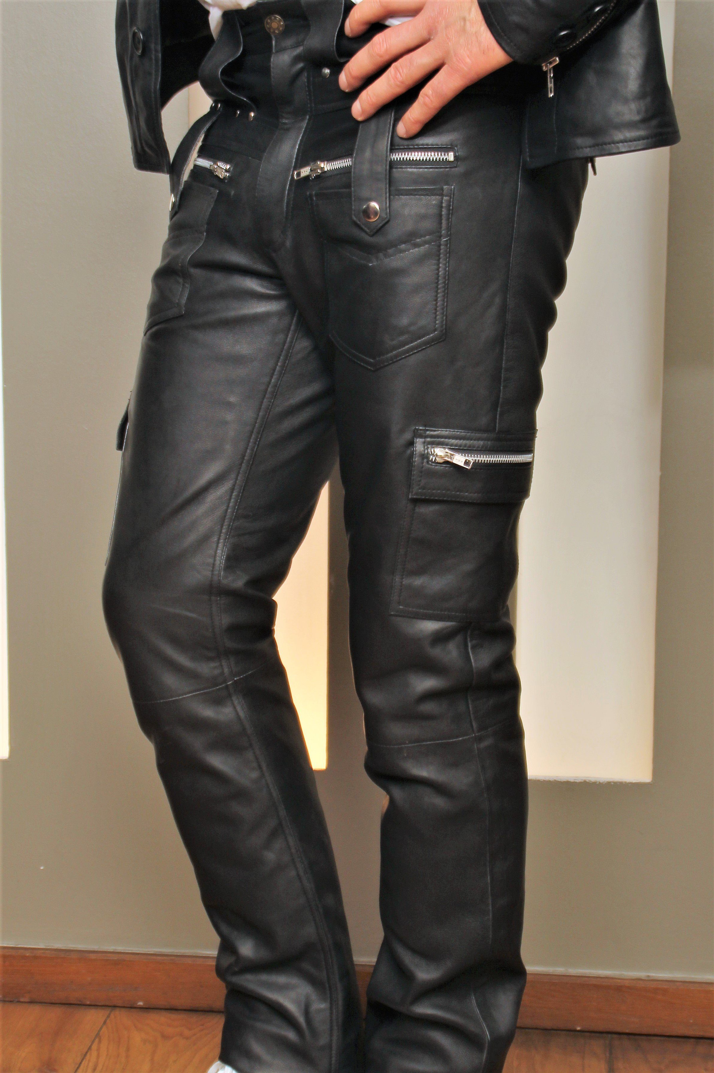 Lederhose Cargo