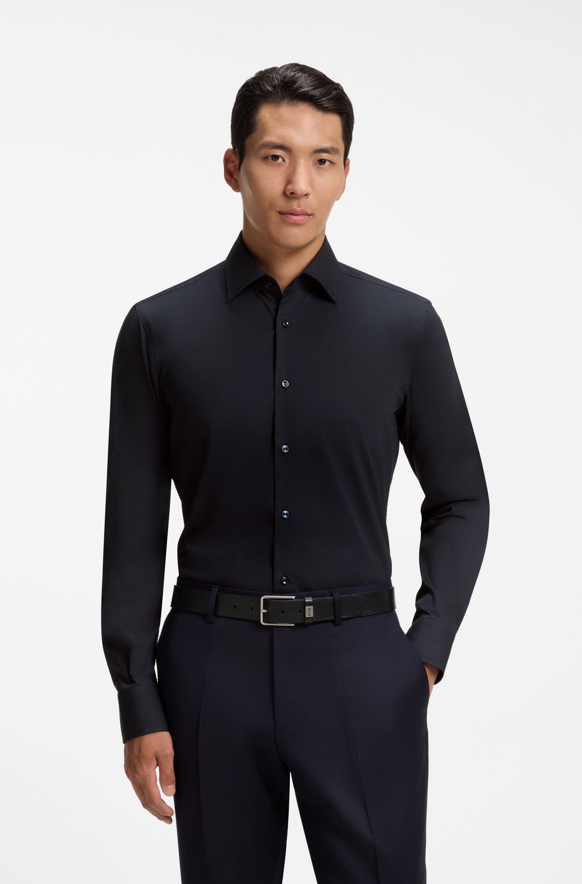 BOSS Businesshemd Hank Kentkragen, Slim-Fit, bügelleichte Qualität