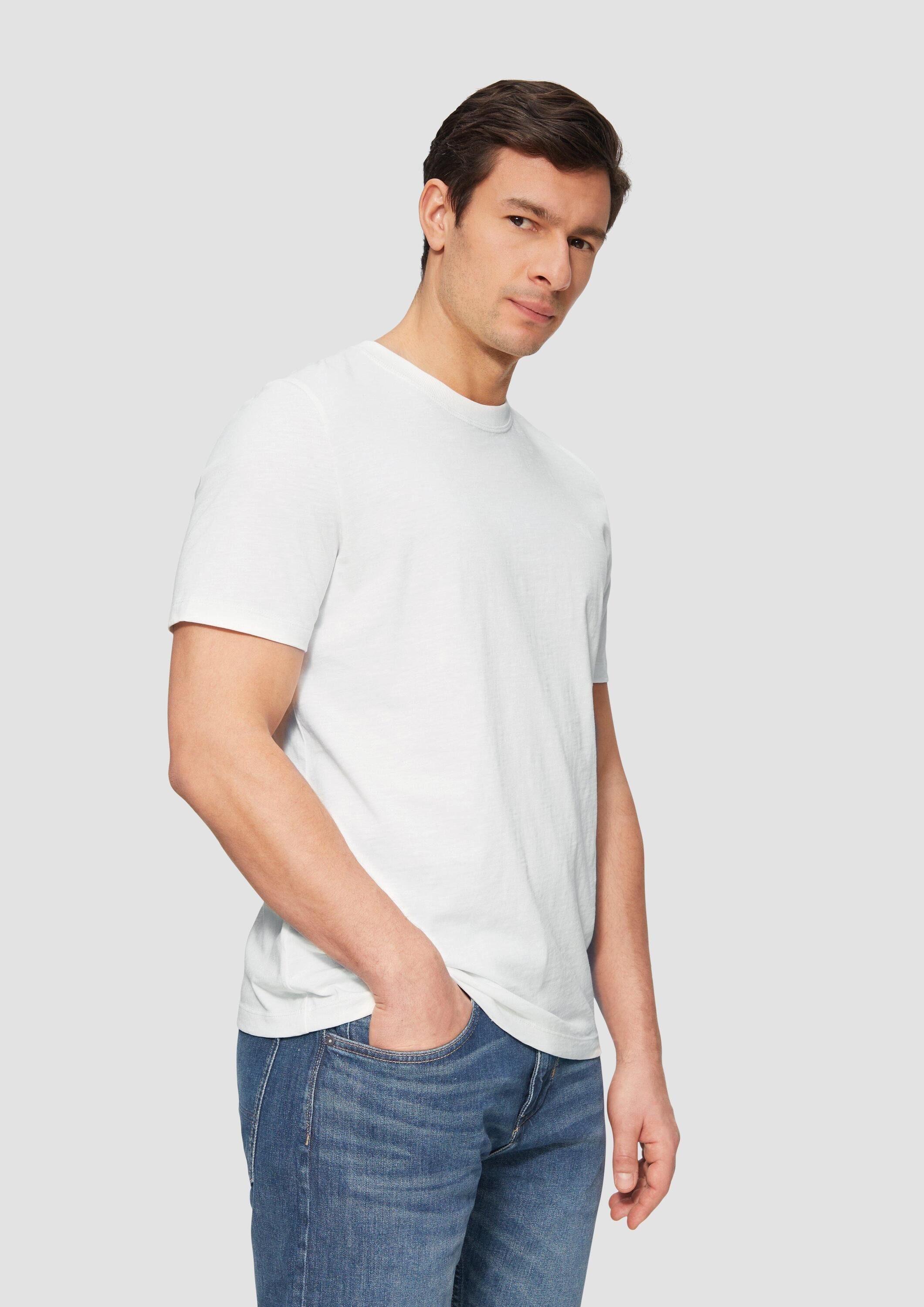 s.Oliver Kurzarmshirt T-Shirt T-Shirt mit Flammgarnstruktur und Logo-Print