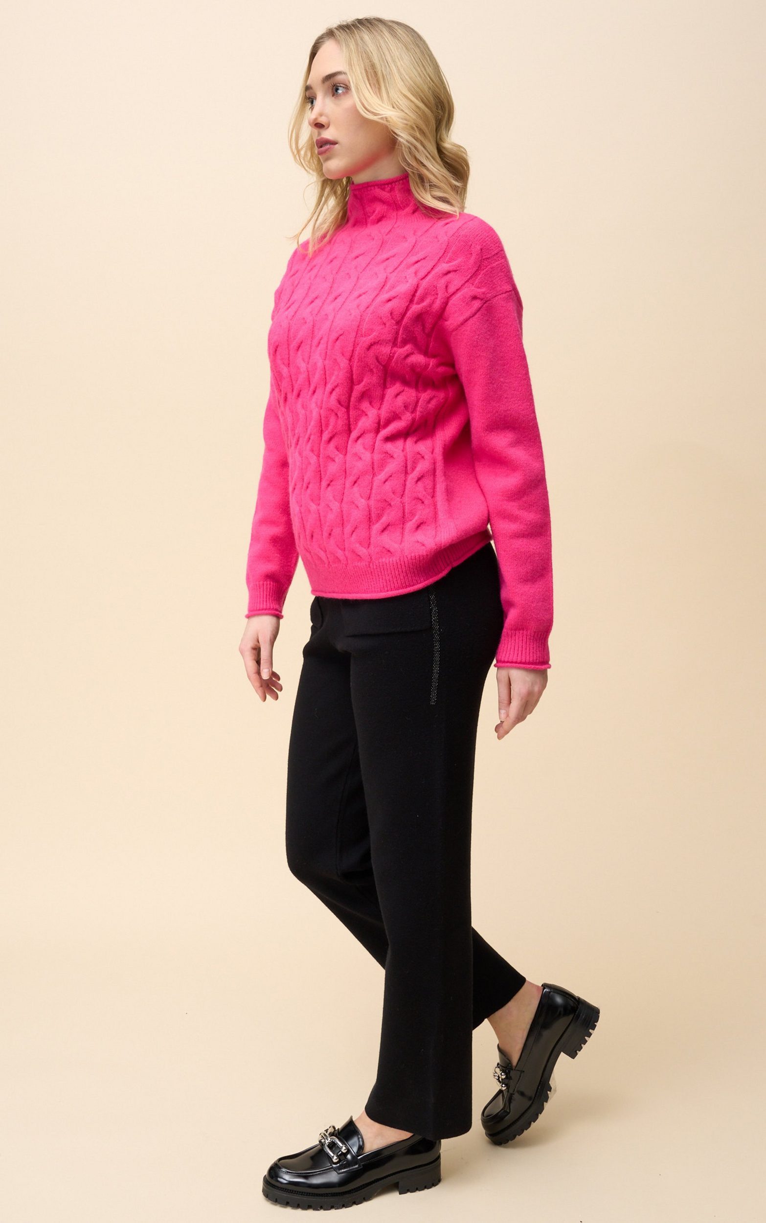 Passioni Strickpullover mit hohem Kragen und Zopfmuster günstig online kaufen